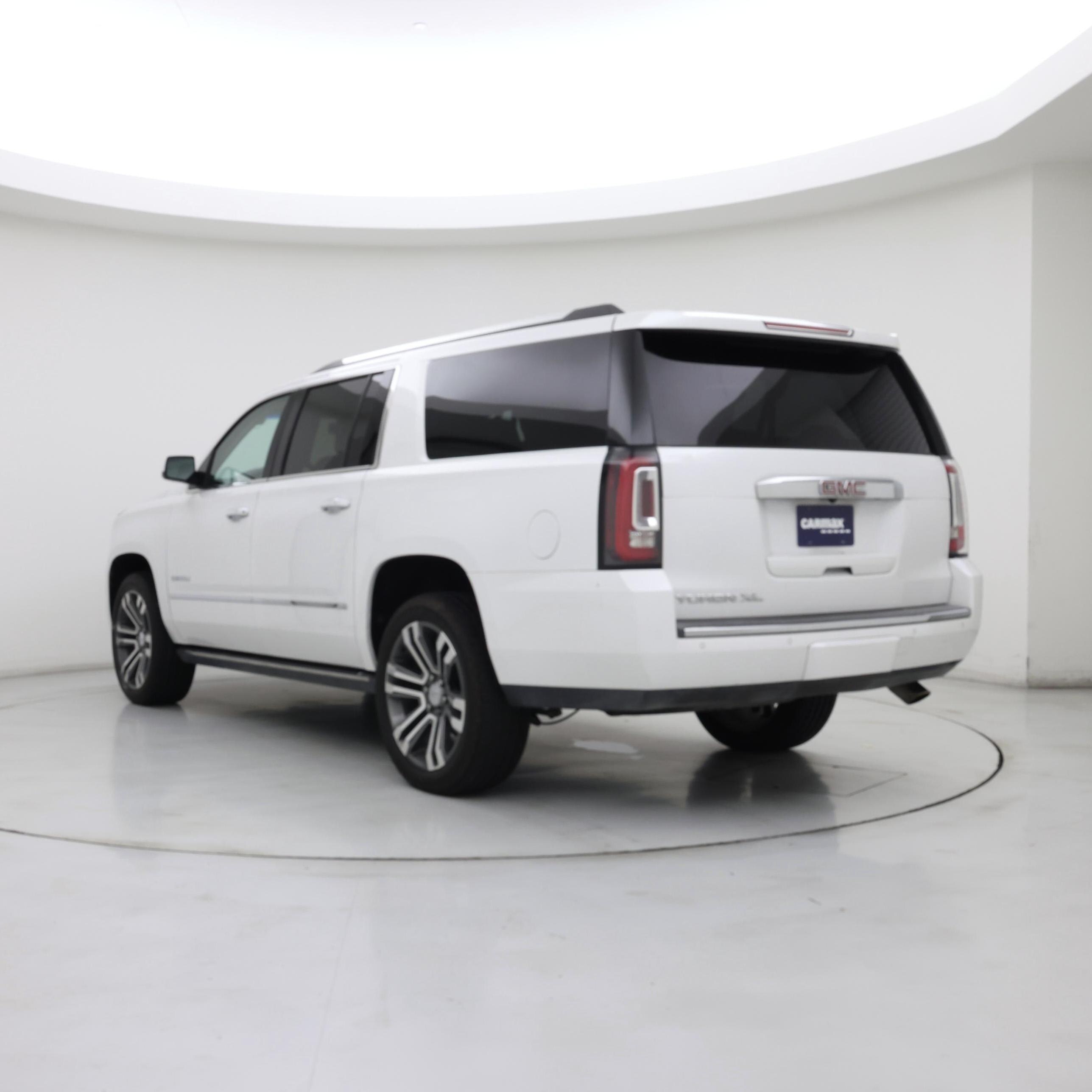 Thumbnail: 2018 GMC Yukon XL - 2