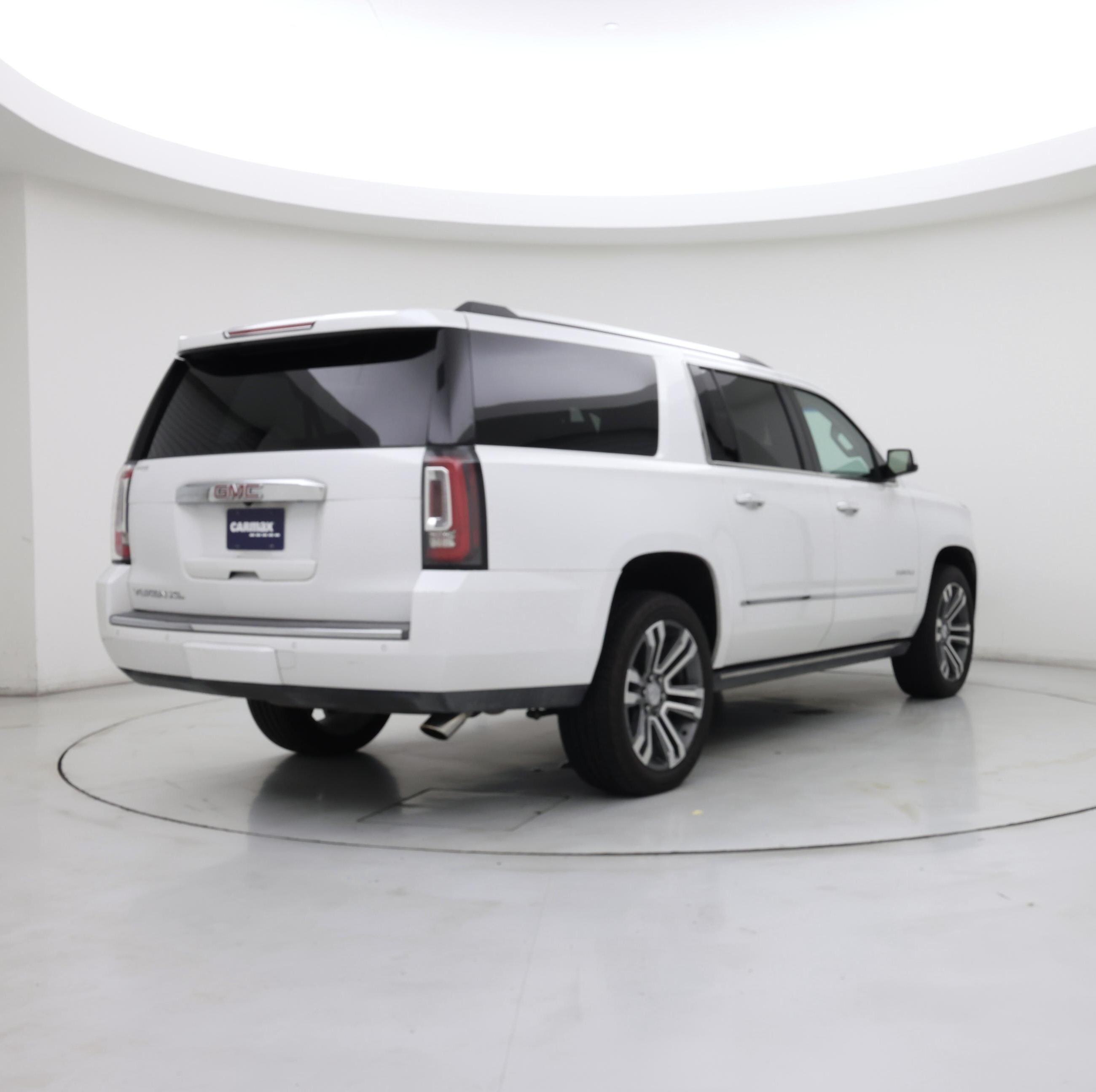 Thumbnail: 2018 GMC Yukon XL - 8