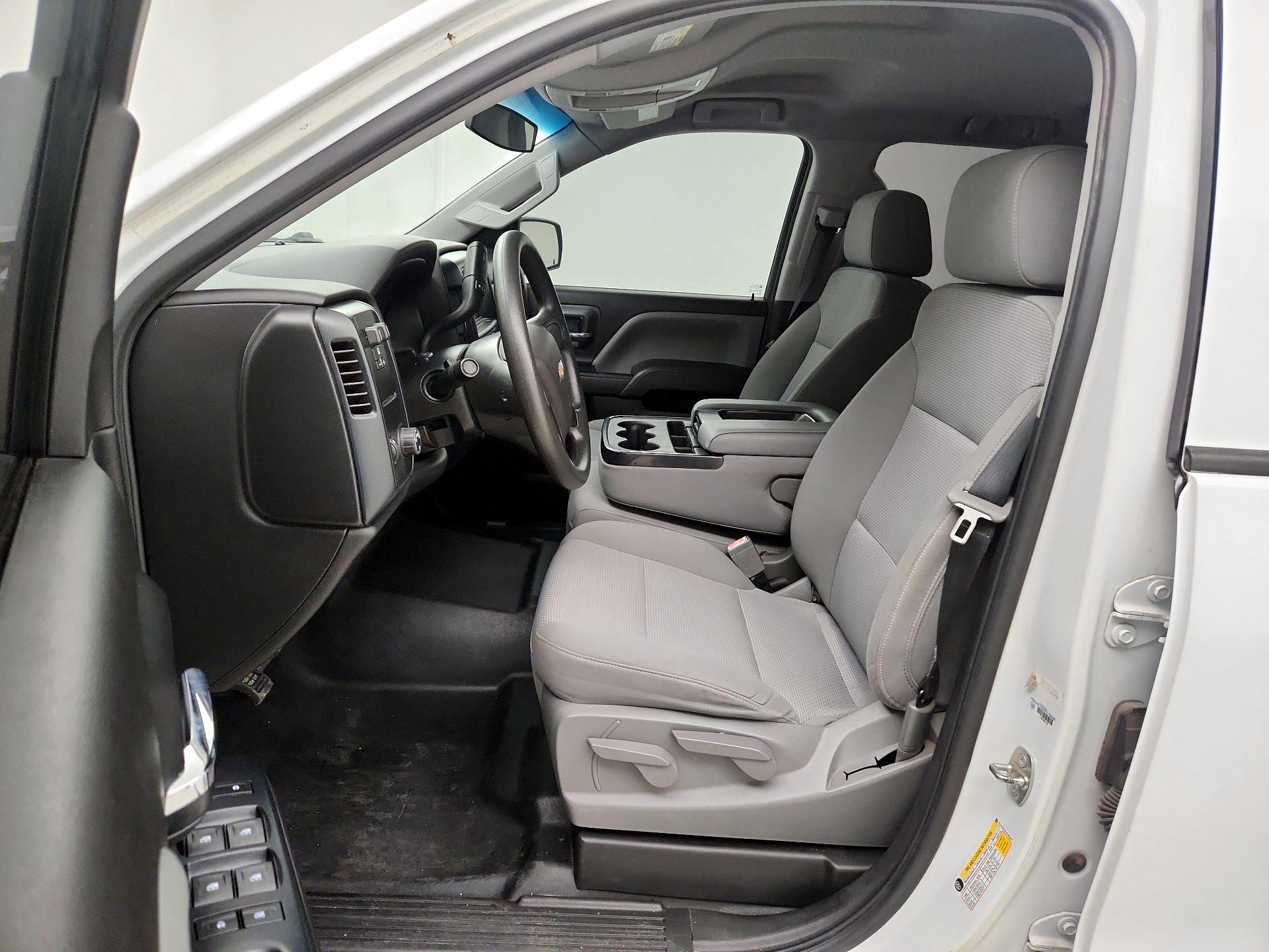 Thumbnail: 2018 Chevrolet Silverado 1500 - 11