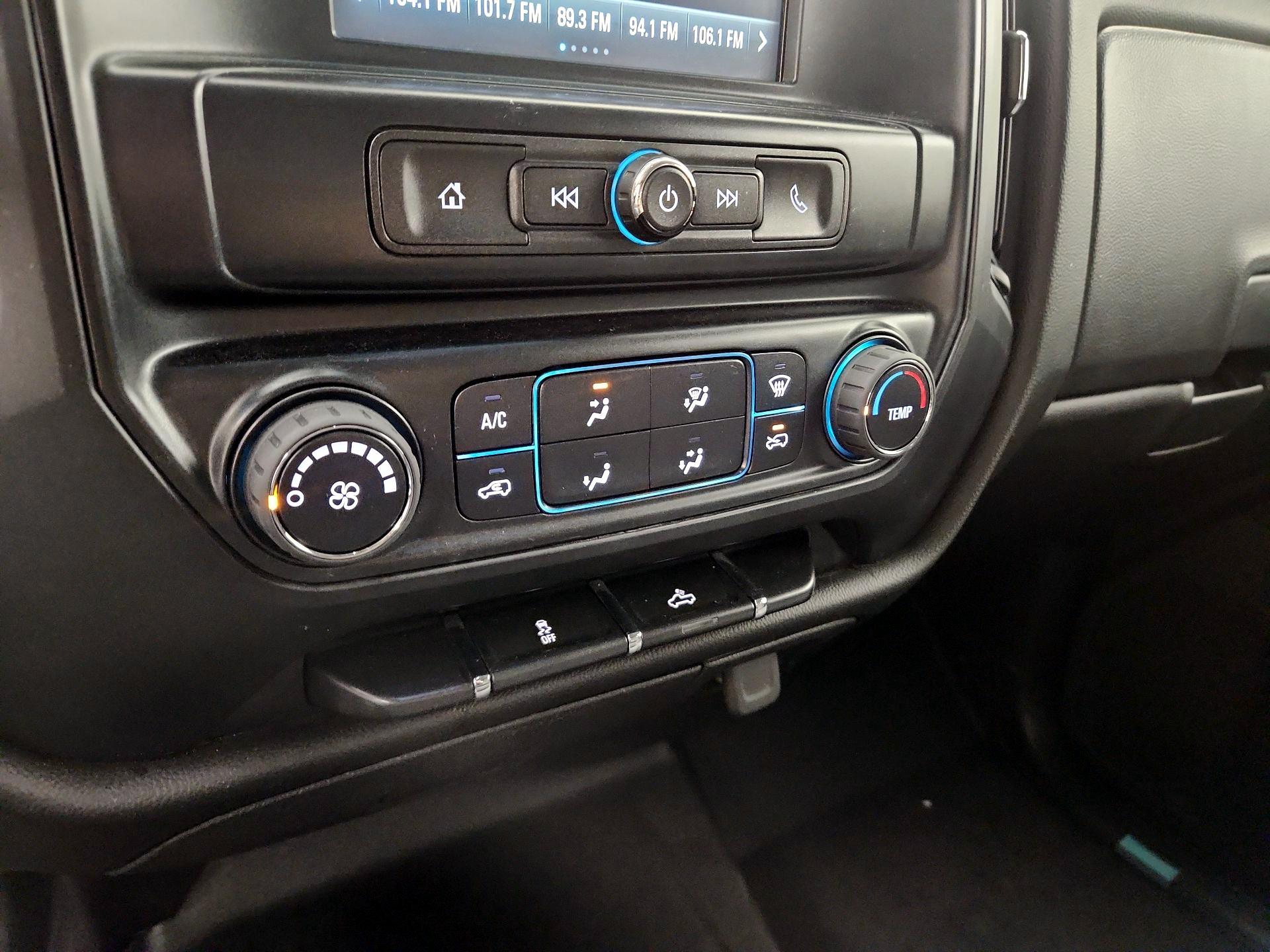 Thumbnail: 2018 Chevrolet Silverado 1500 - 14