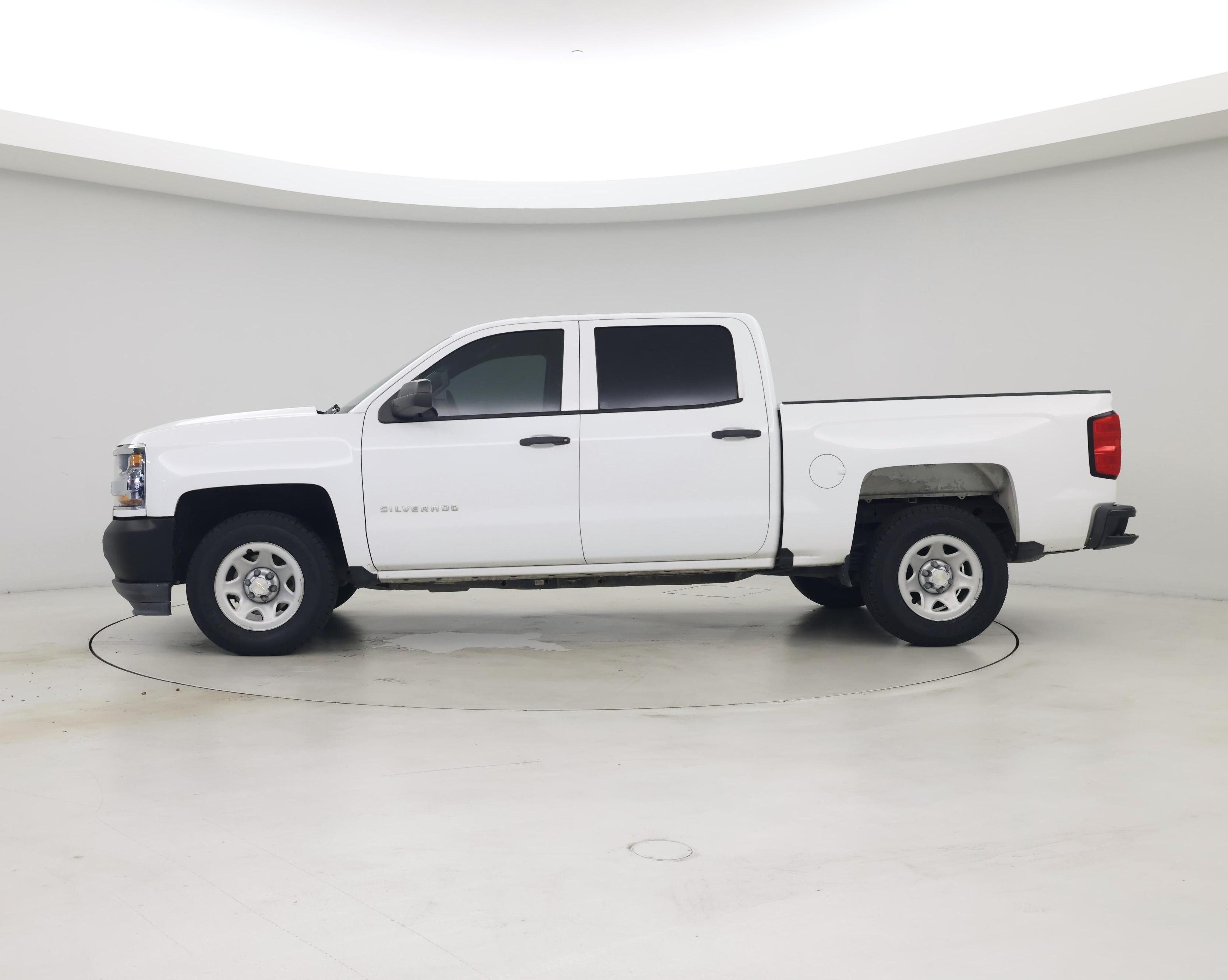 Thumbnail: 2018 Chevrolet Silverado 1500 - 3