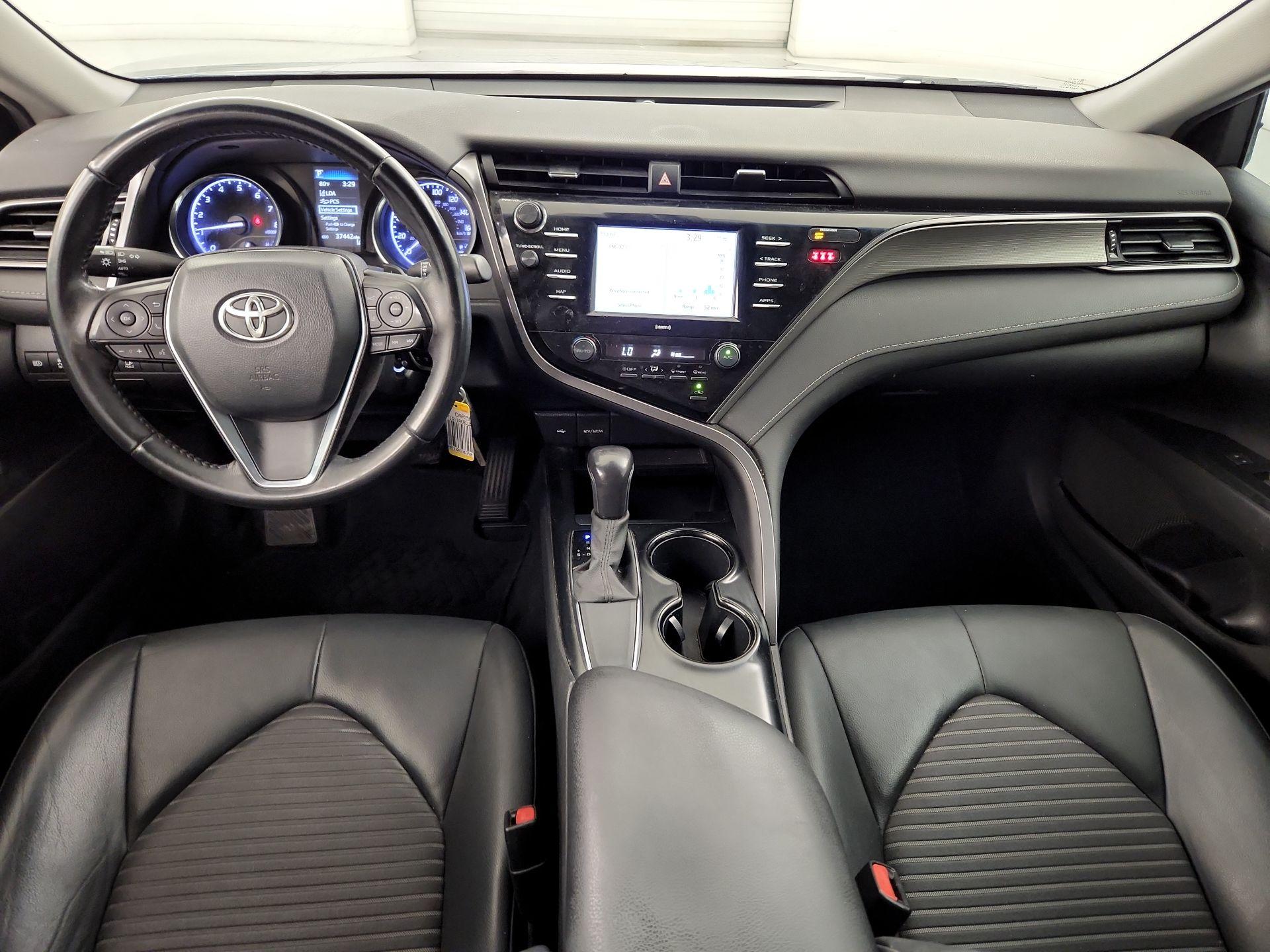 Thumbnail: 2020 Toyota Camry - 9