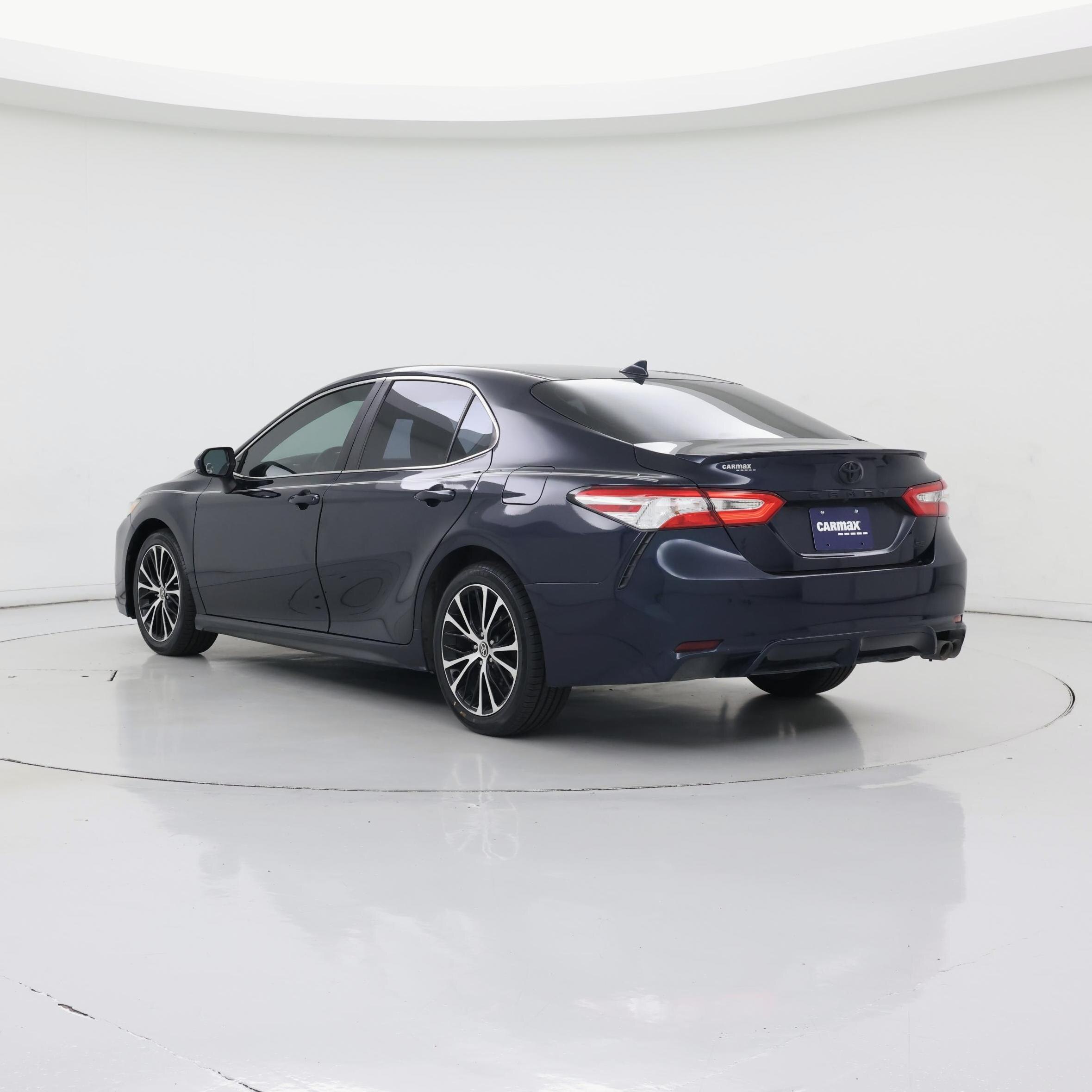 Thumbnail: 2020 Toyota Camry - 2