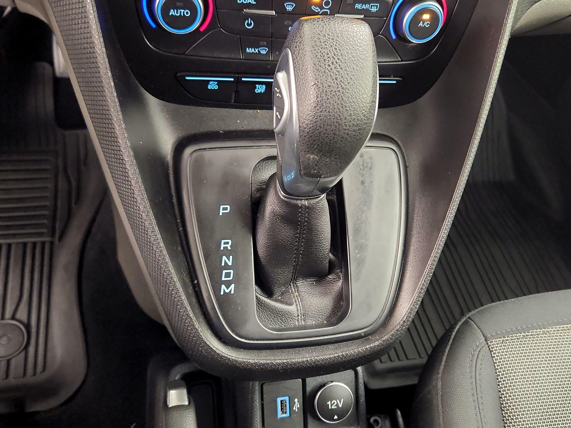 Thumbnail: 2020 Ford Transit Series - 17