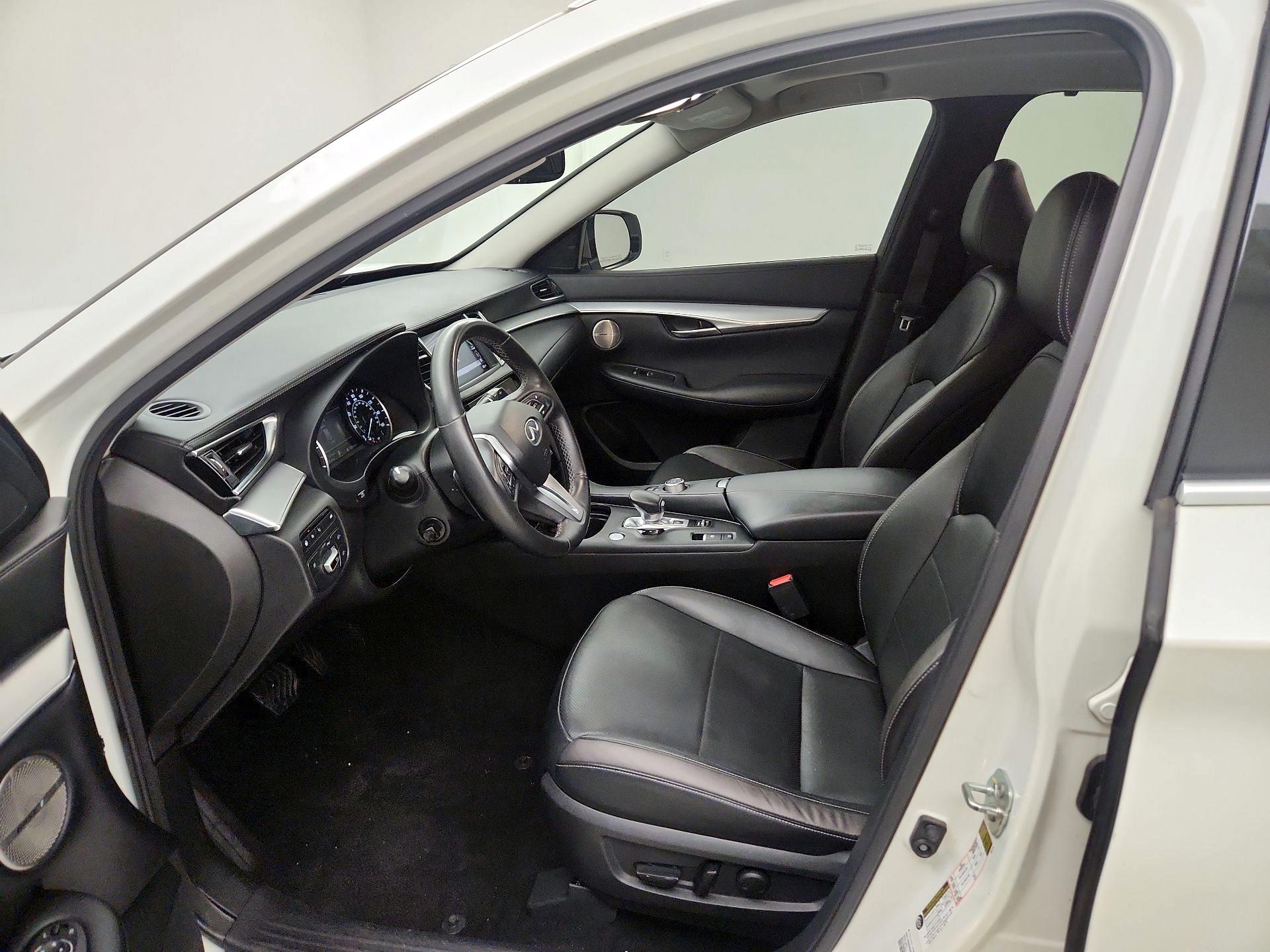 Thumbnail: 2021 INFINITI QX50 - 11