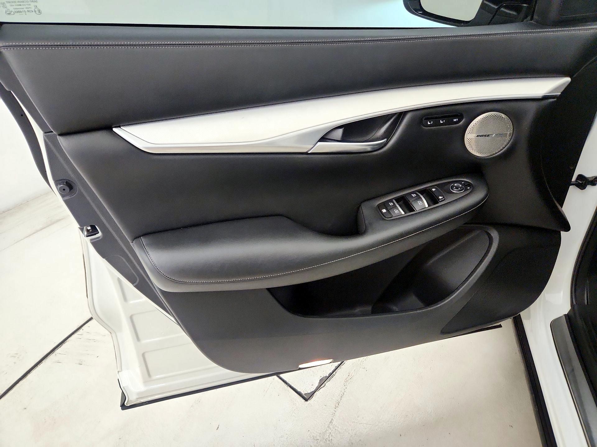 Thumbnail: 2021 INFINITI QX50 - 12