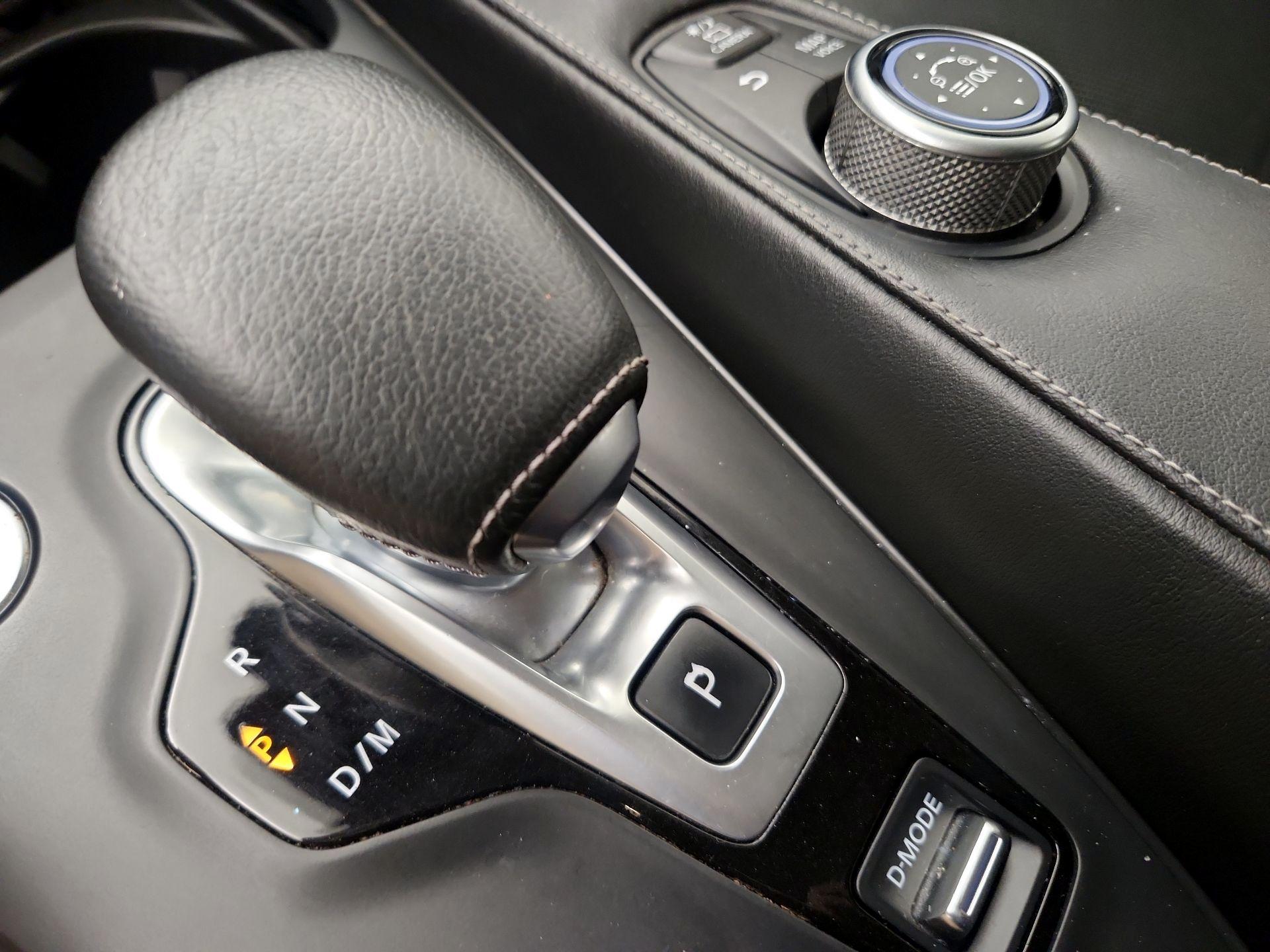 Thumbnail: 2021 INFINITI QX50 - 15