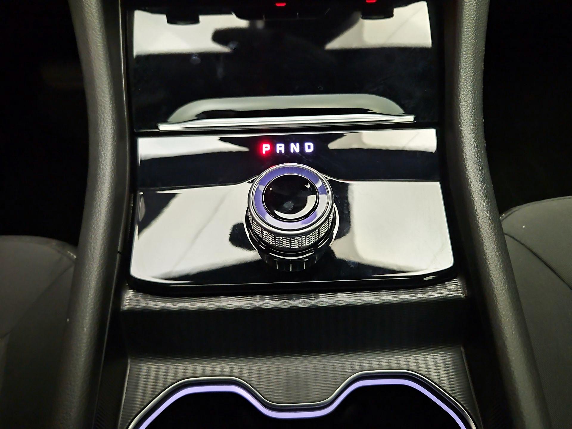 Thumbnail: 2024 Jeep Grand Cherokee - 17