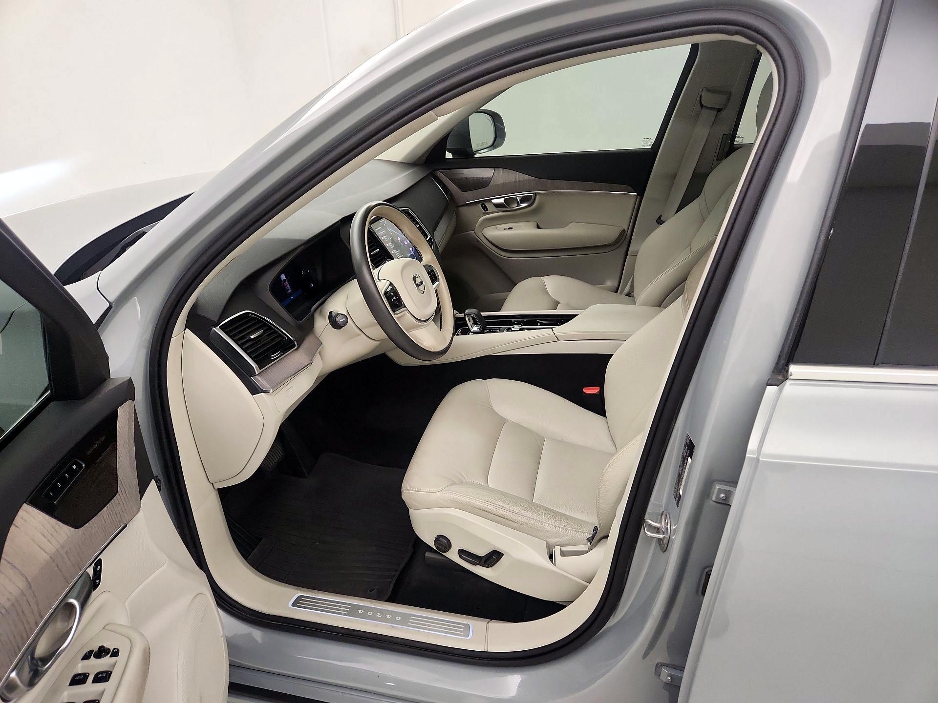 Thumbnail: 2024 Volvo XC90 - 11