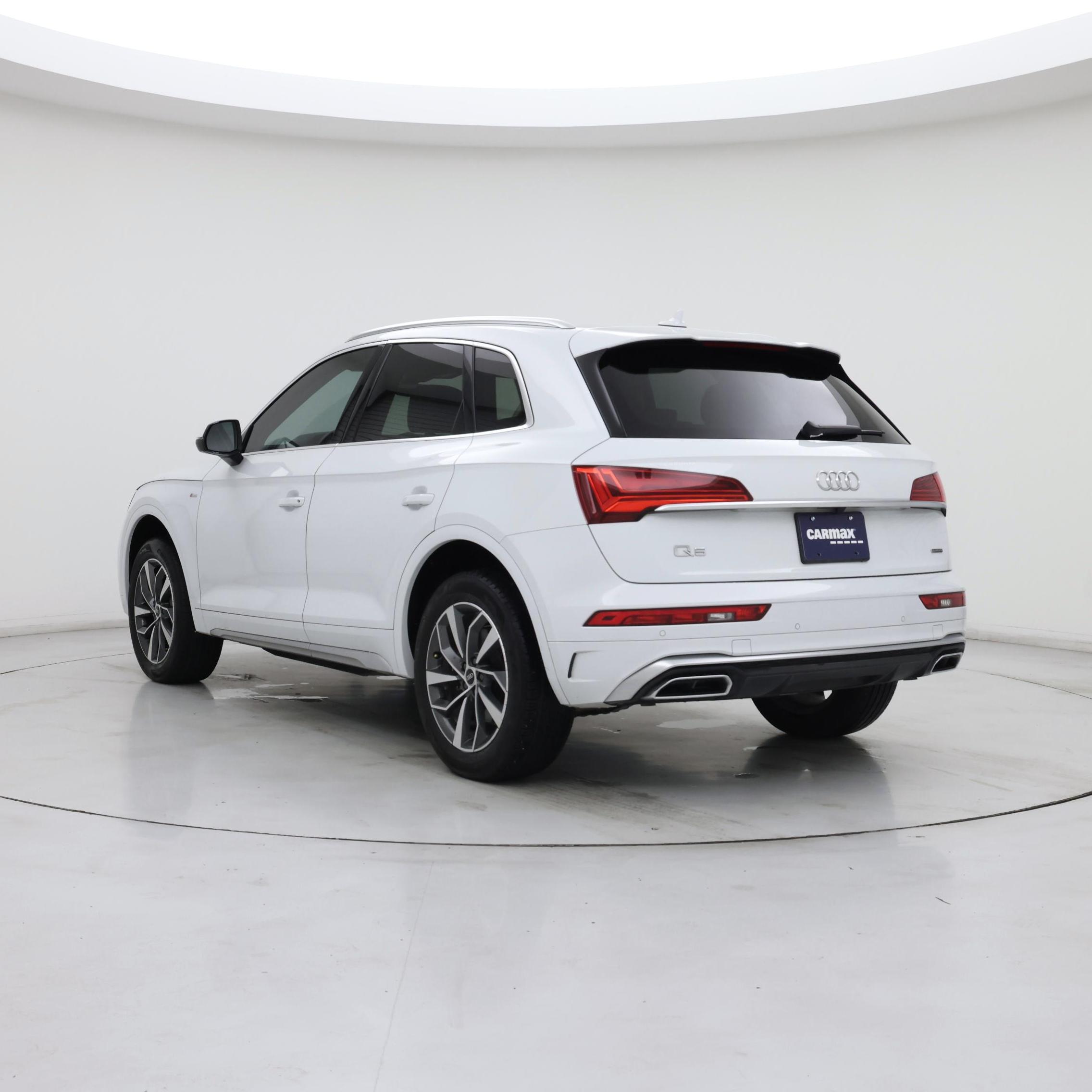 Thumbnail: 2024 Audi Q5 - 2