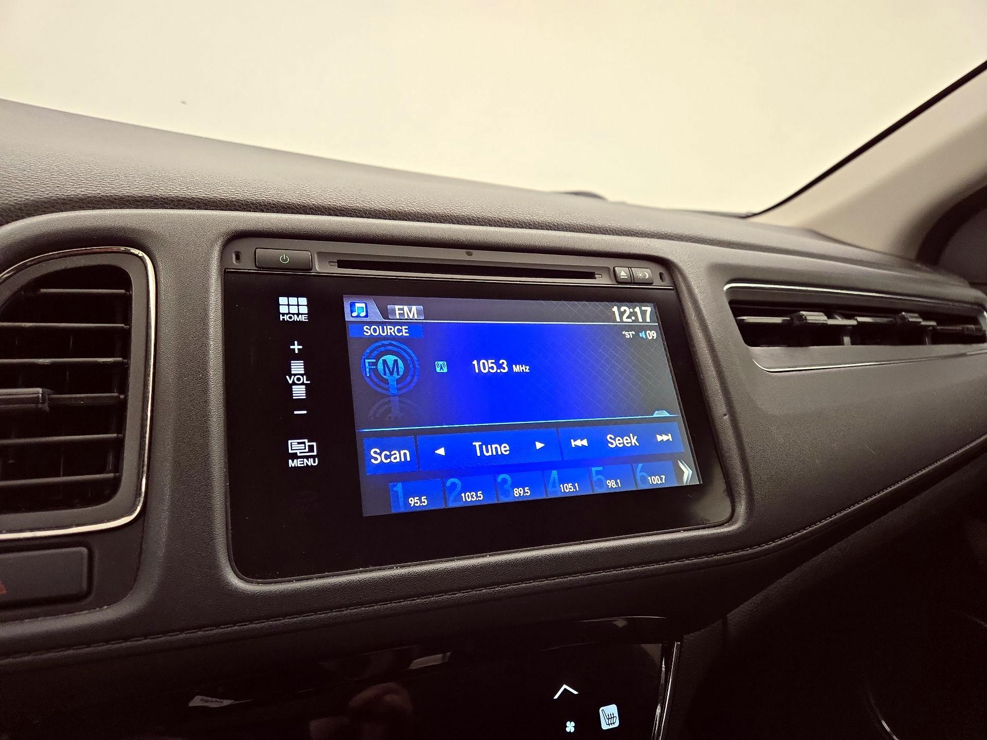 Thumbnail: 2016 Honda HR-V - 15