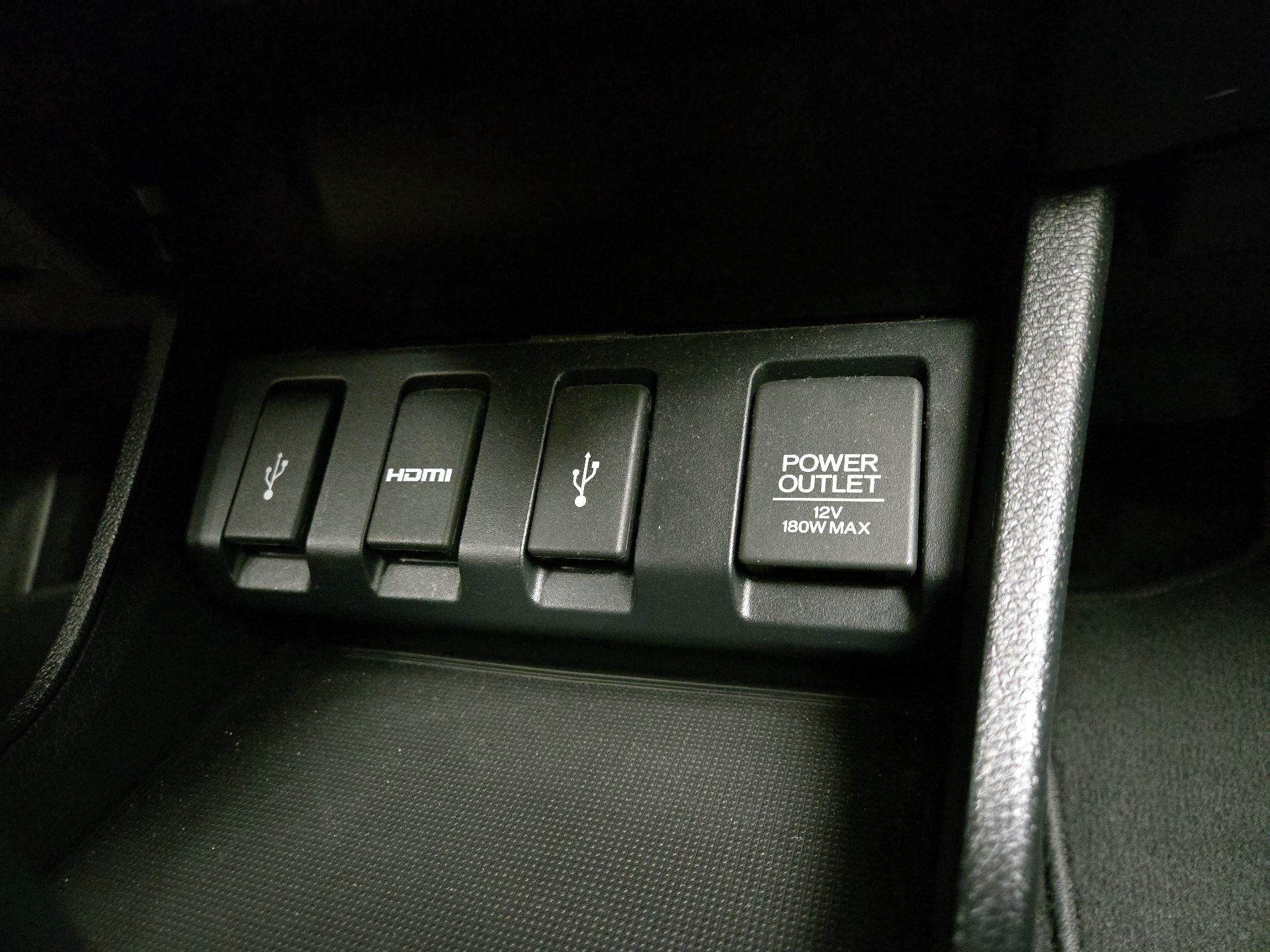 Thumbnail: 2016 Honda HR-V - 18