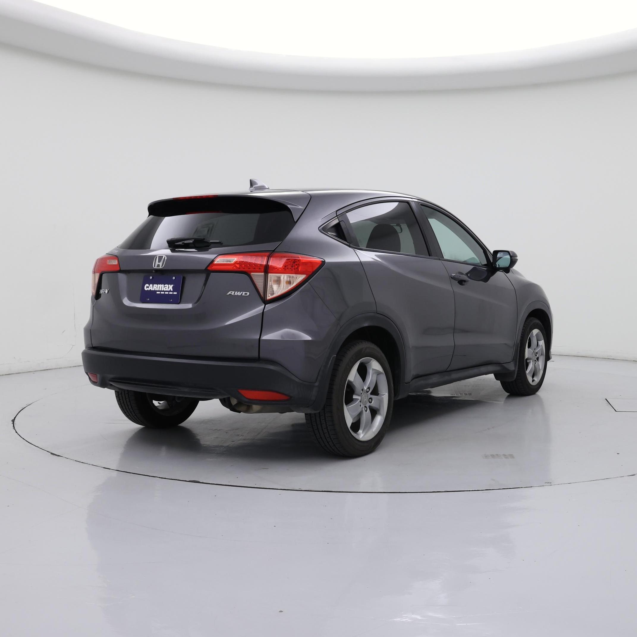 Thumbnail: 2016 Honda HR-V - 8
