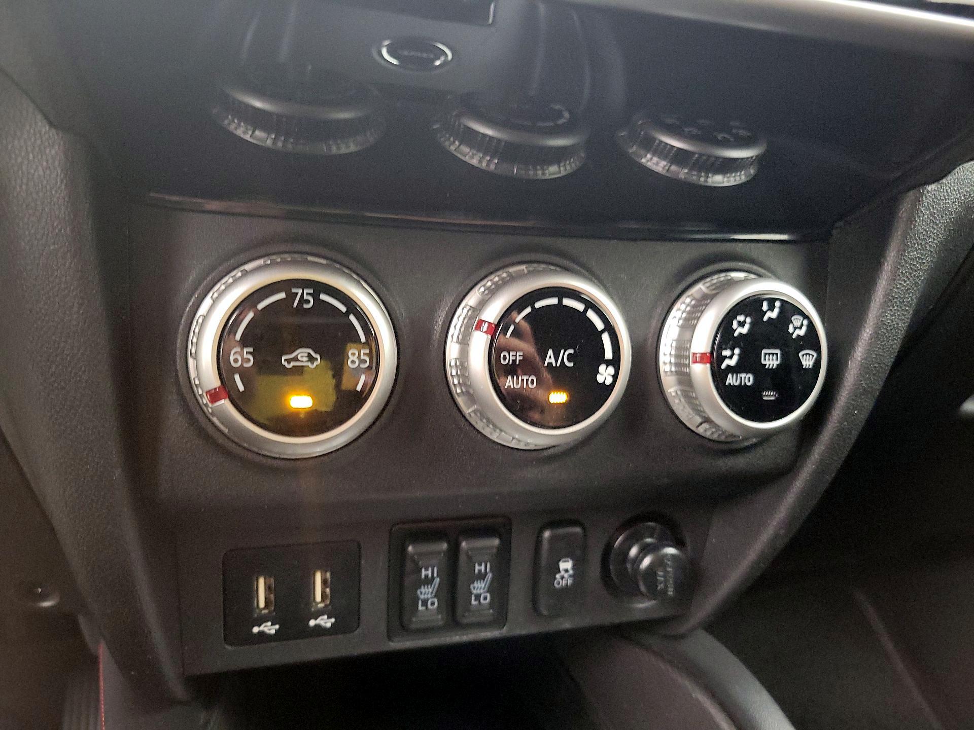 Thumbnail: 2022 Mitsubishi Outlander Sport - 16