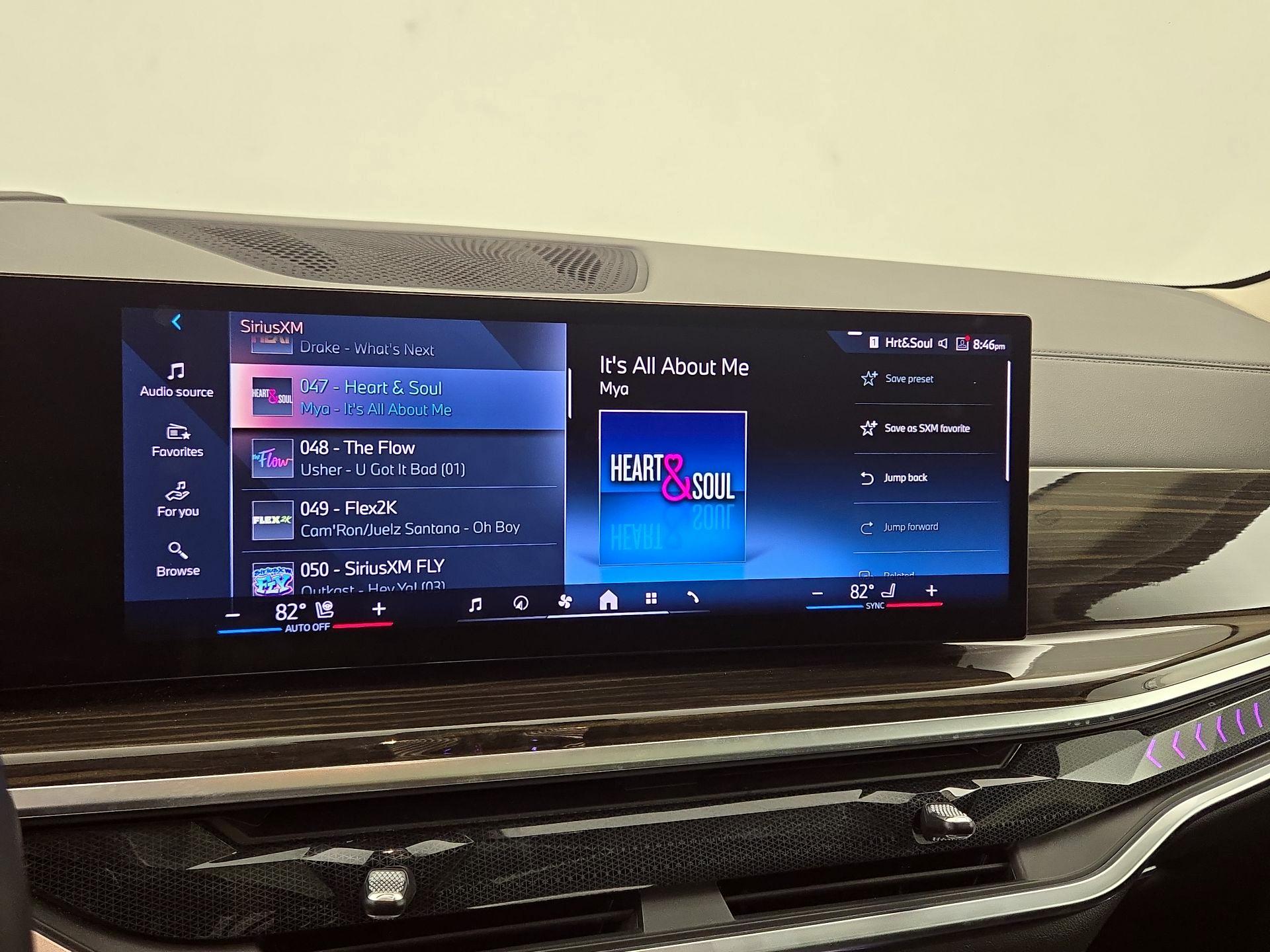 Thumbnail: 2024 BMW X7 - 16