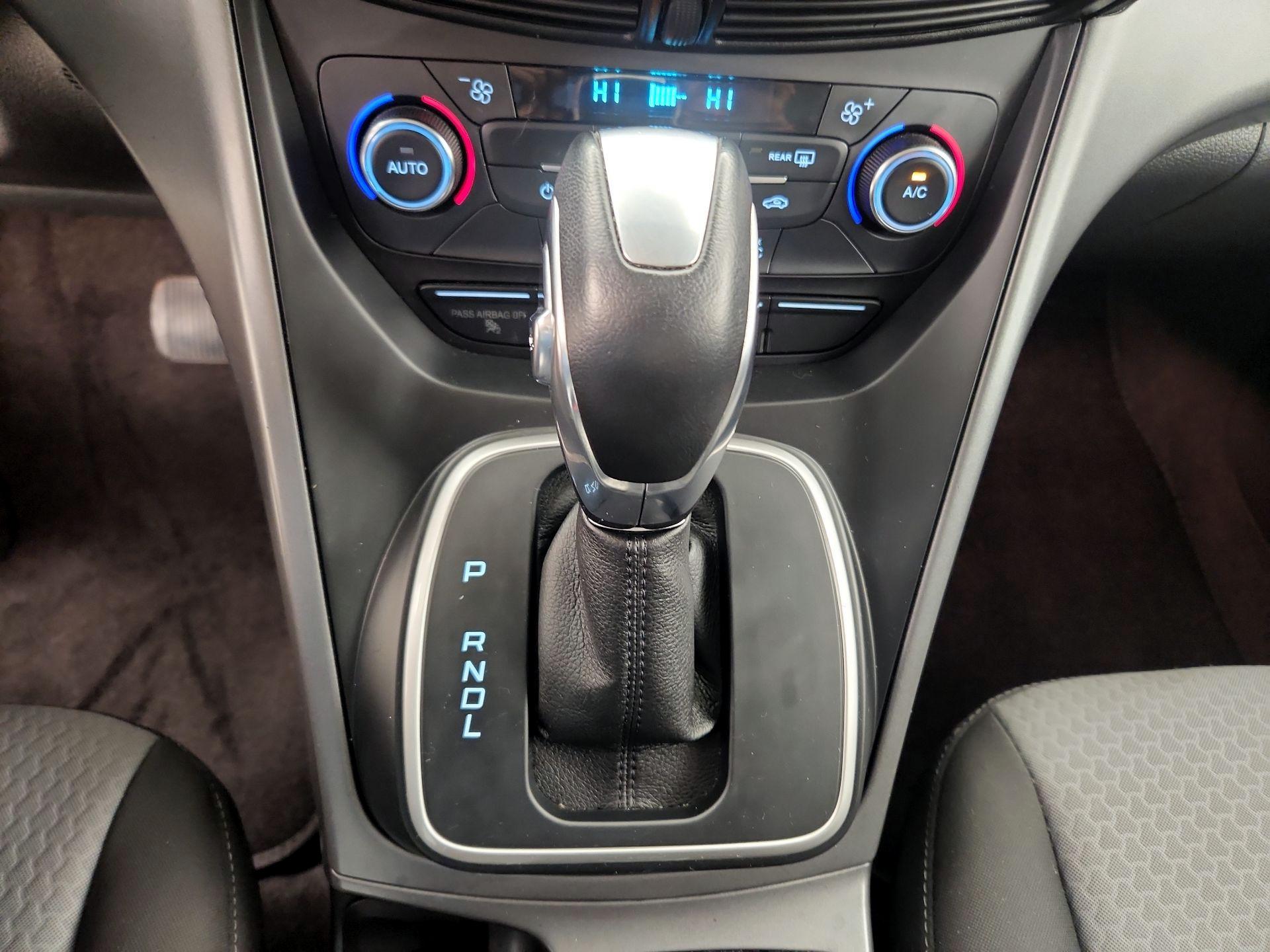 Thumbnail: 2017 Ford C-Max - 17