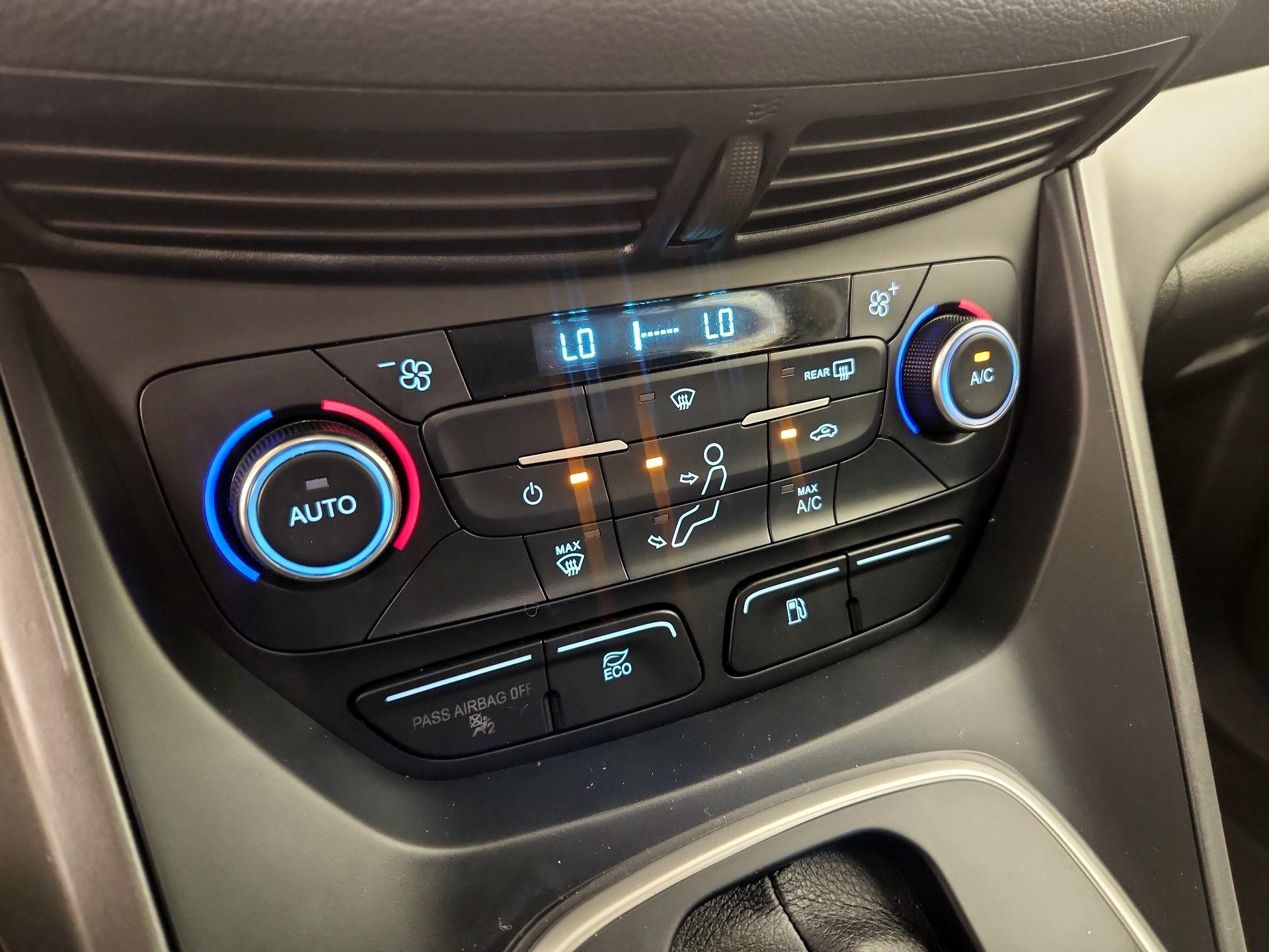 Thumbnail: 2017 Ford C-Max - 16