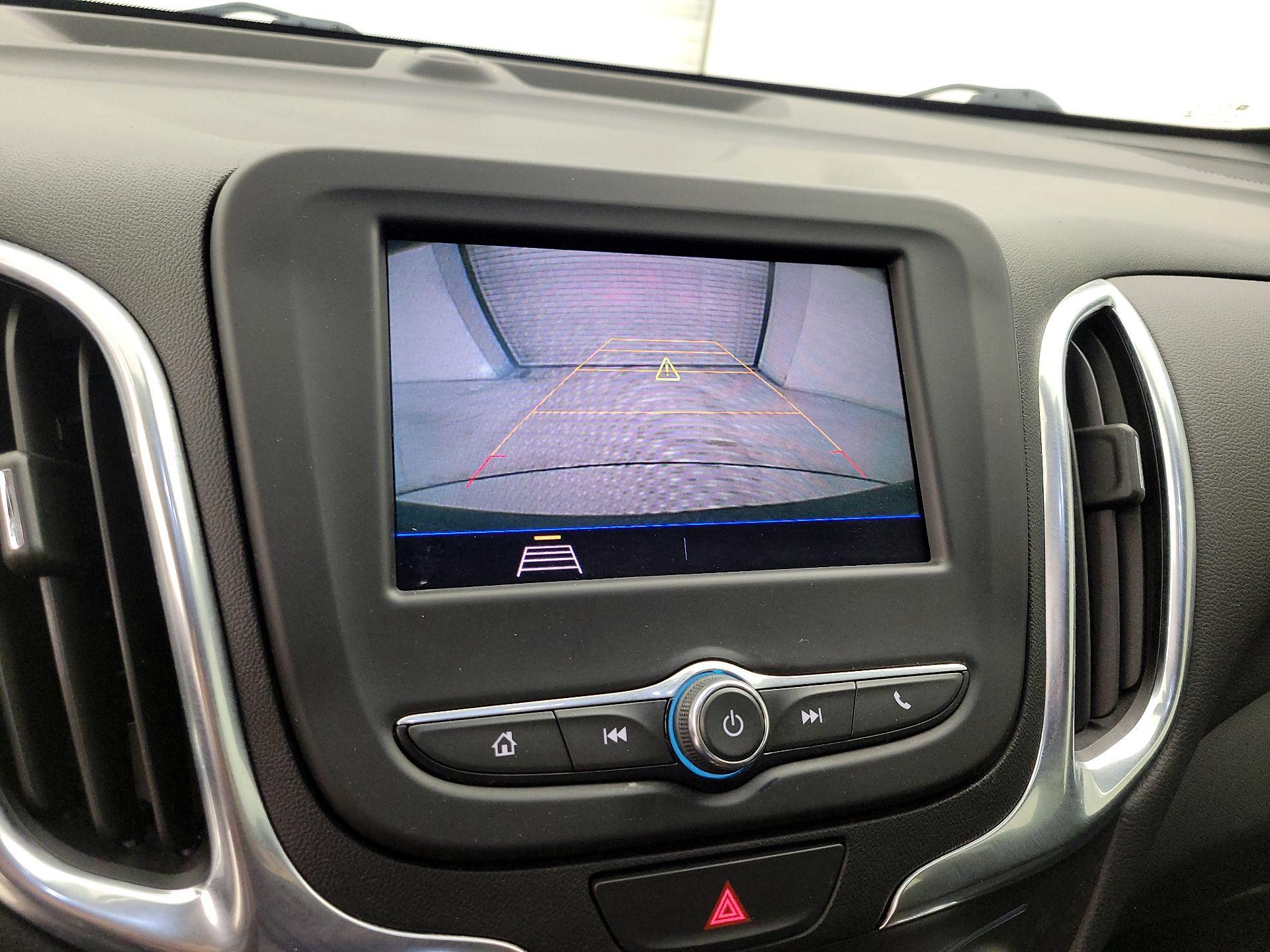 Thumbnail: 2021 Chevrolet Equinox - 14