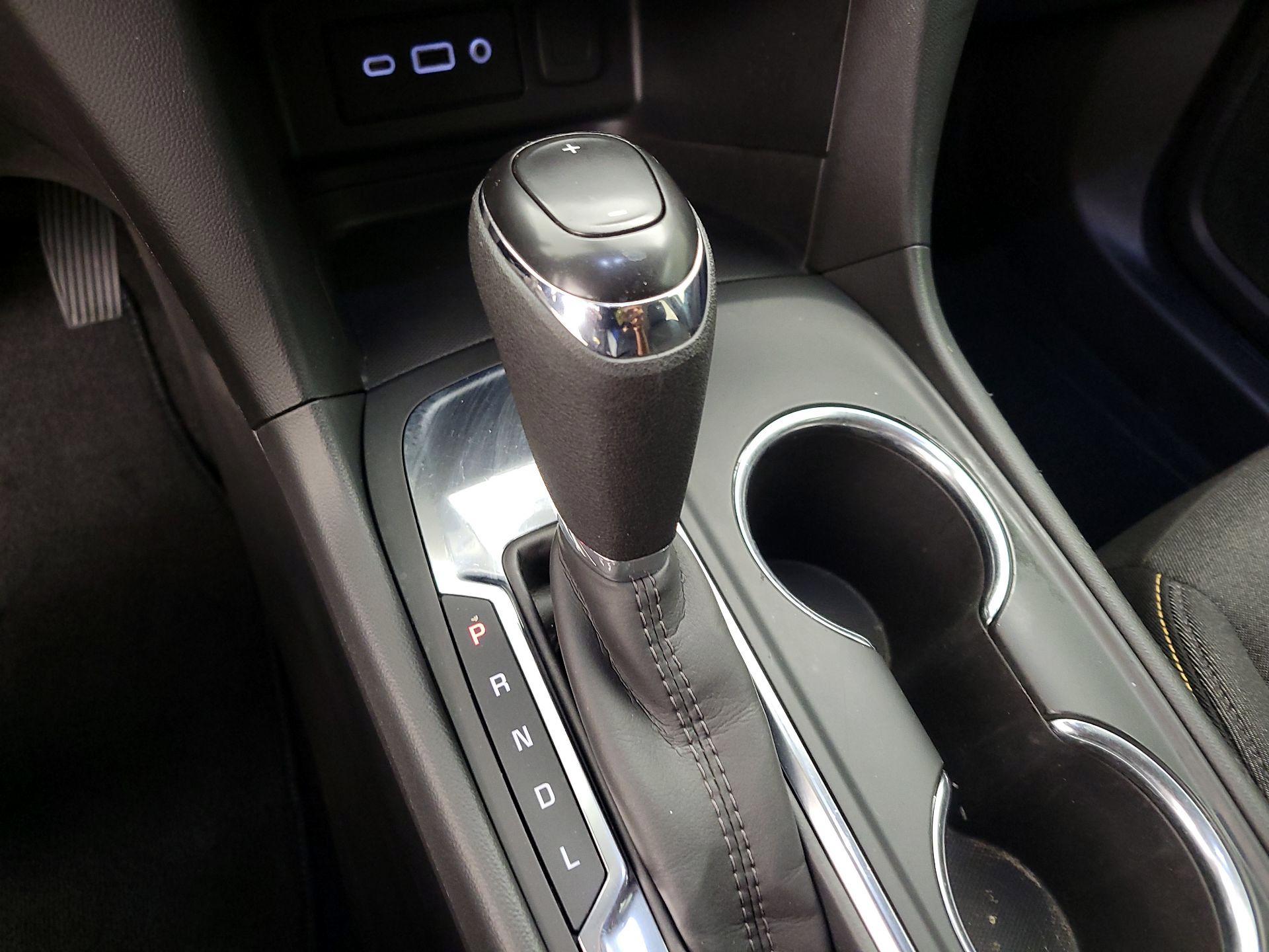 Thumbnail: 2021 Chevrolet Equinox - 17