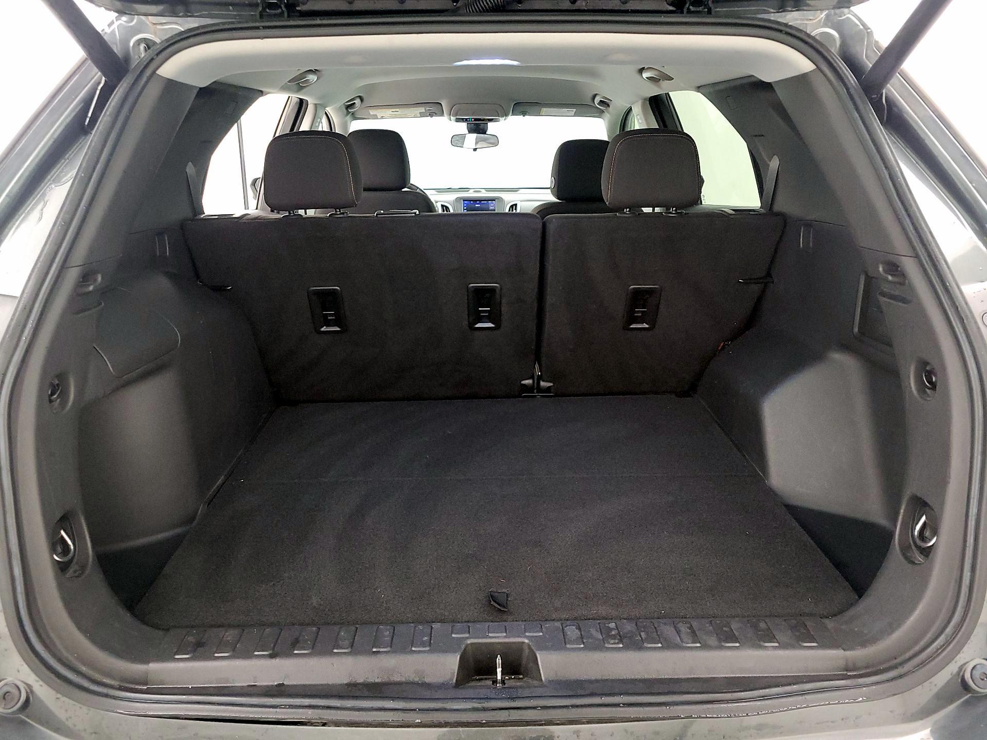 Thumbnail: 2021 Chevrolet Equinox - 20