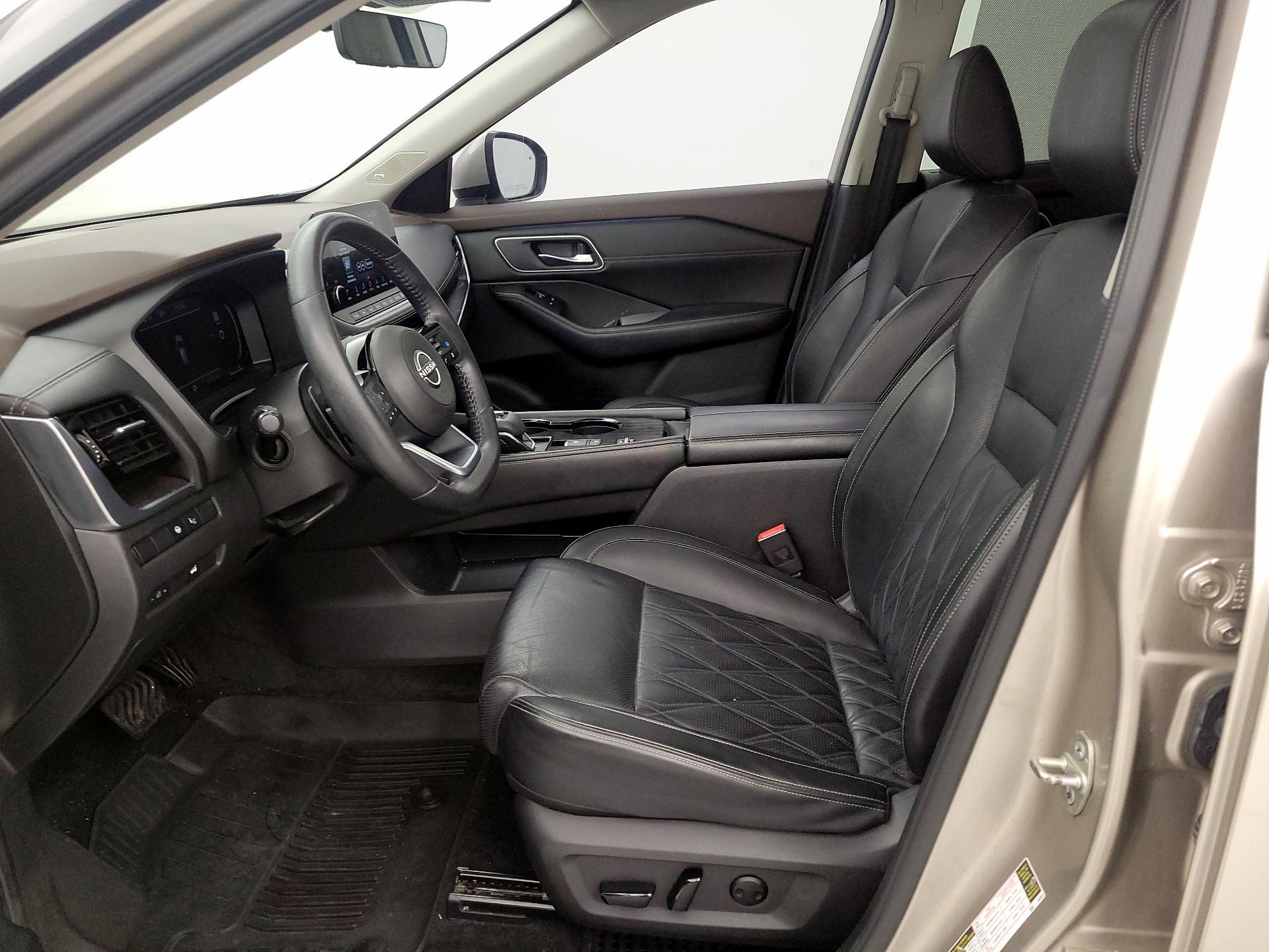 Thumbnail: 2022 Nissan Rogue - 11