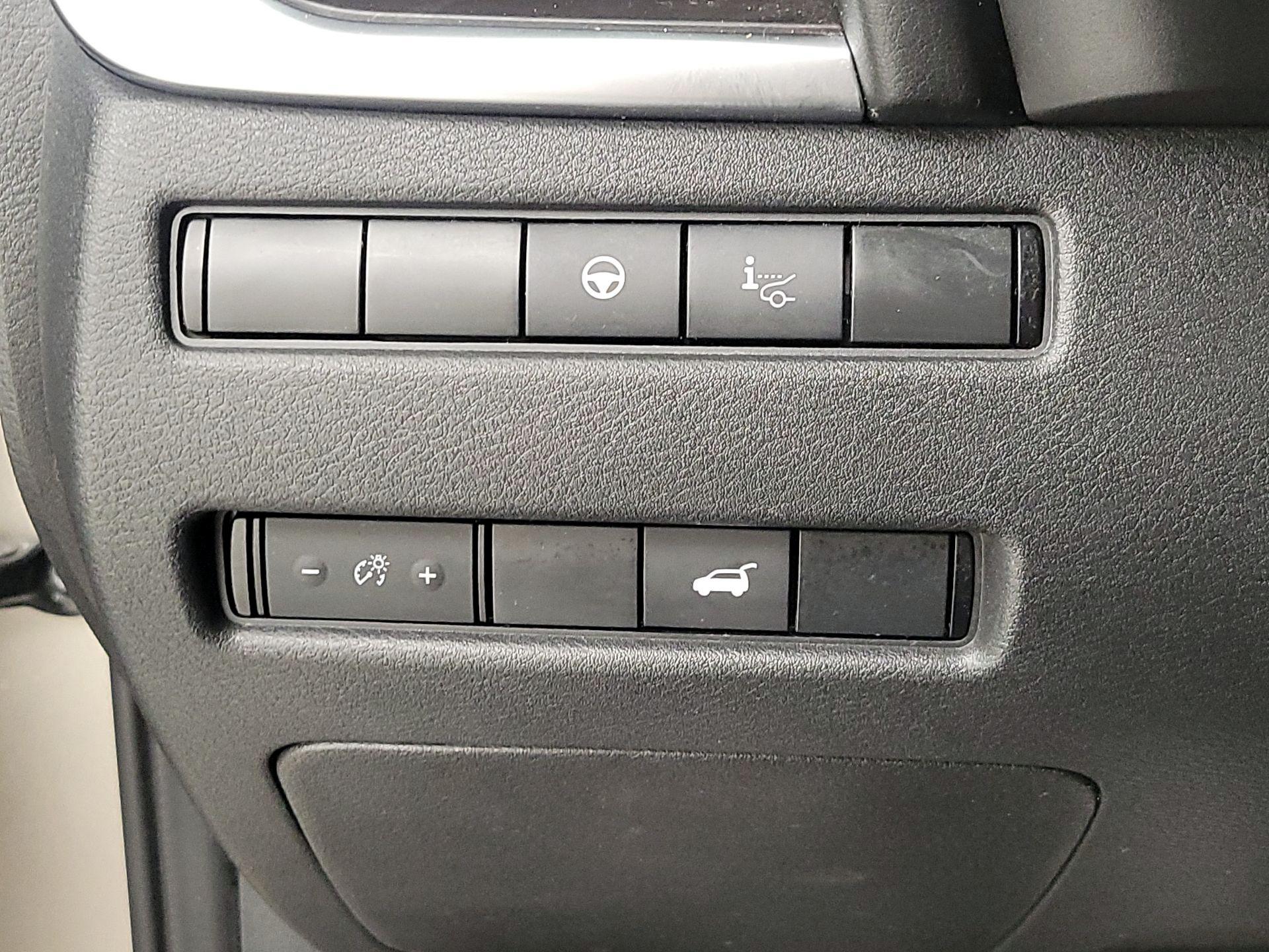 Thumbnail: 2022 Nissan Rogue - 13