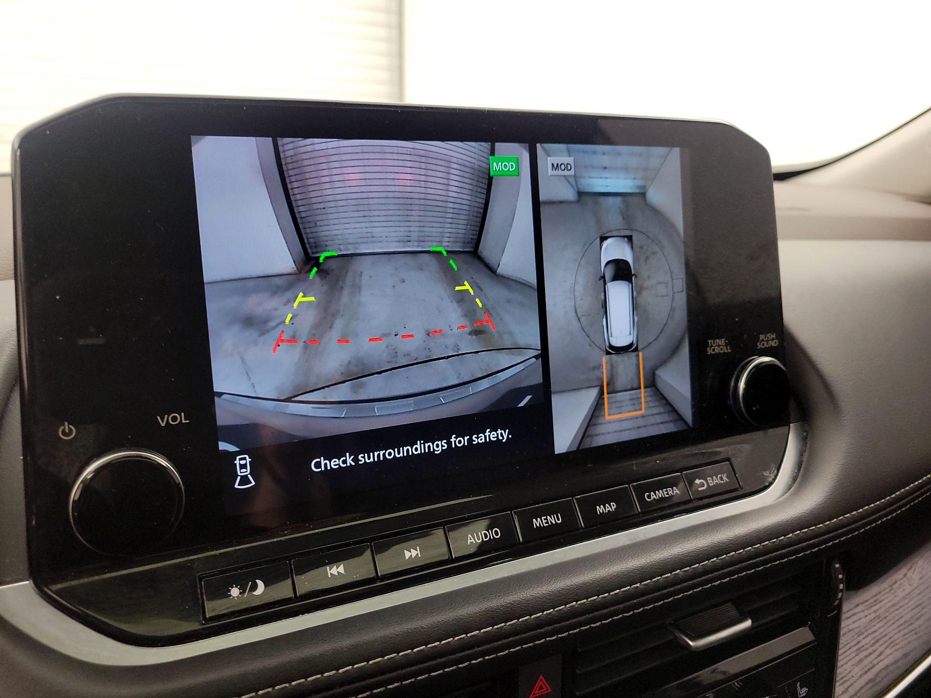 Thumbnail: 2022 Nissan Rogue - 15