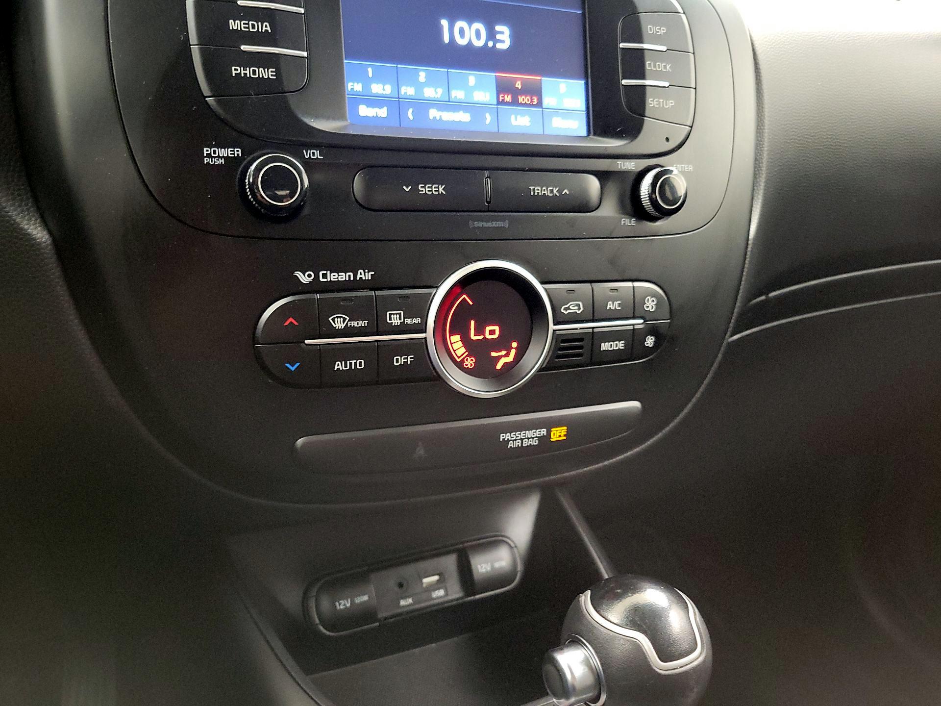 Thumbnail: 2017 Kia Soul - 16