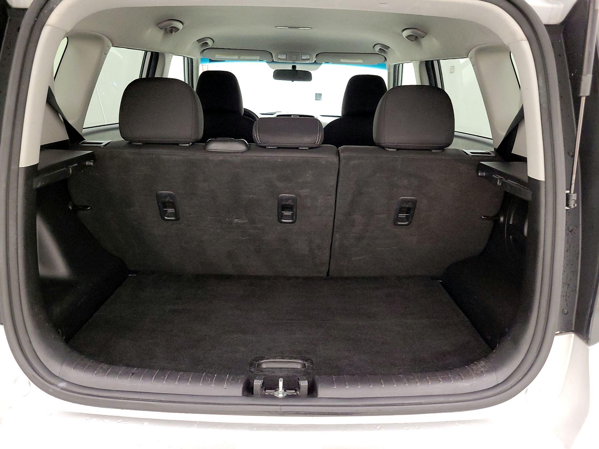 Thumbnail: 2017 Kia Soul - 20