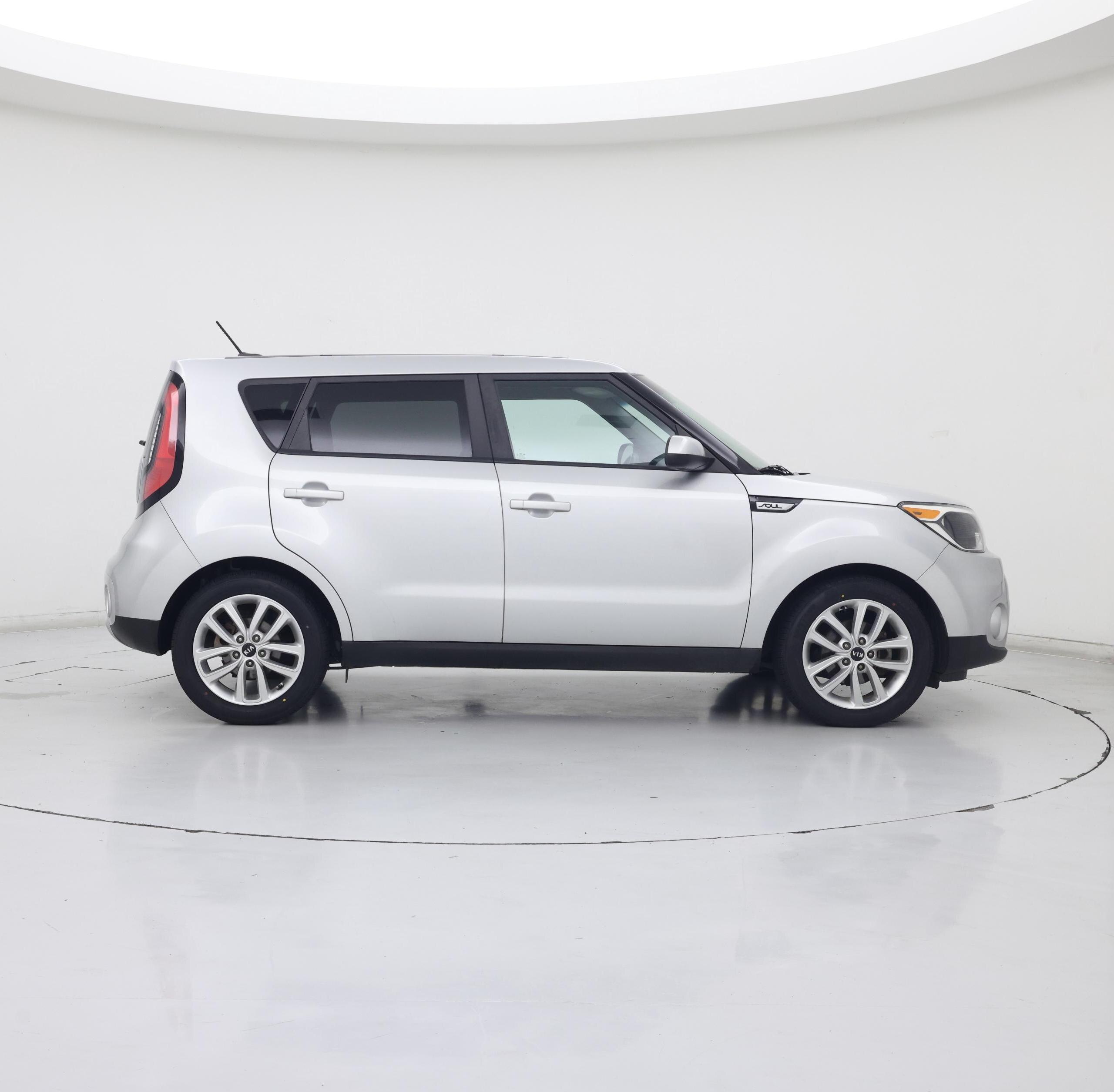 Thumbnail: 2017 Kia Soul - 7