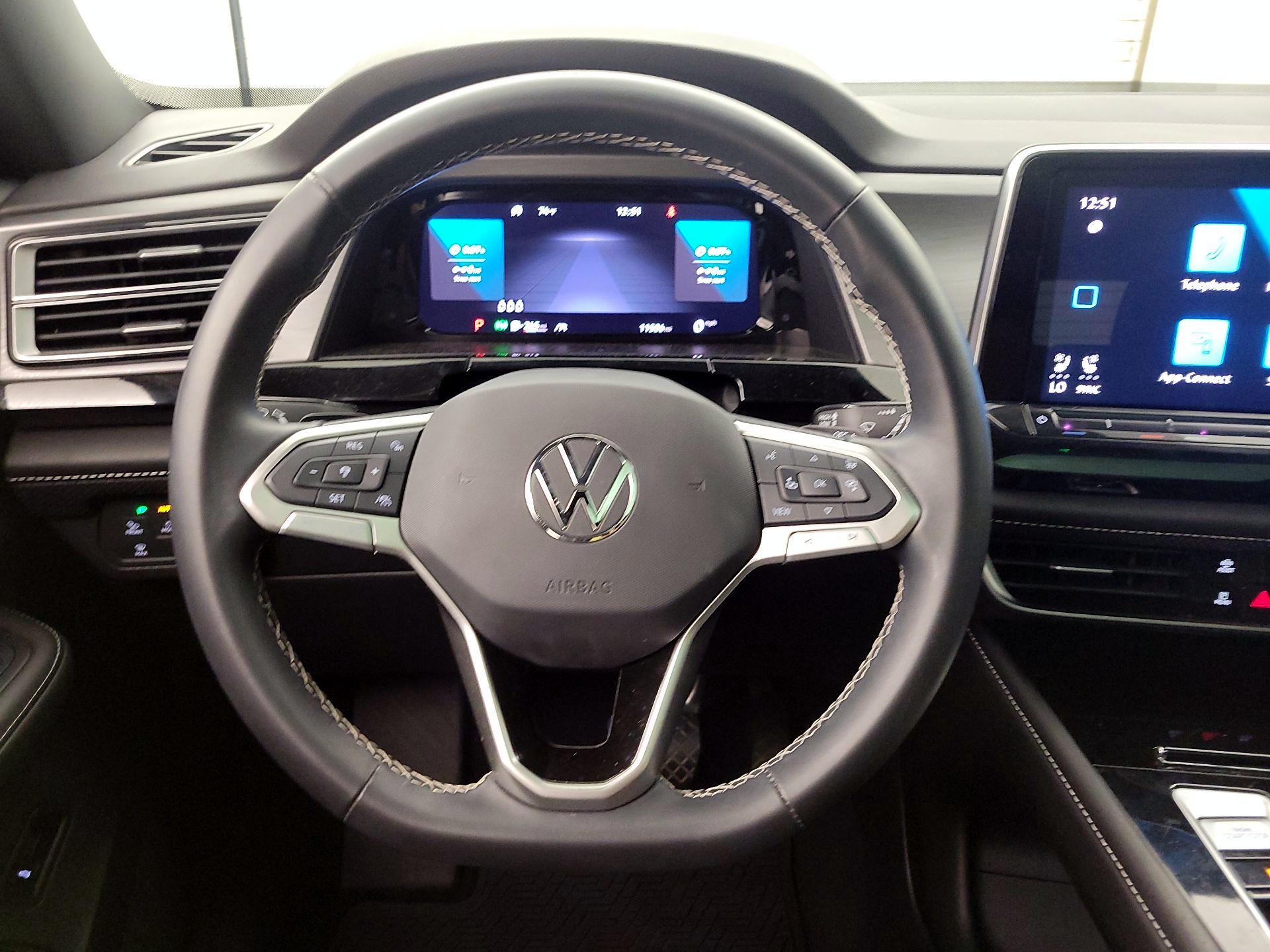 Thumbnail: 2025 Volkswagen Atlas - 10