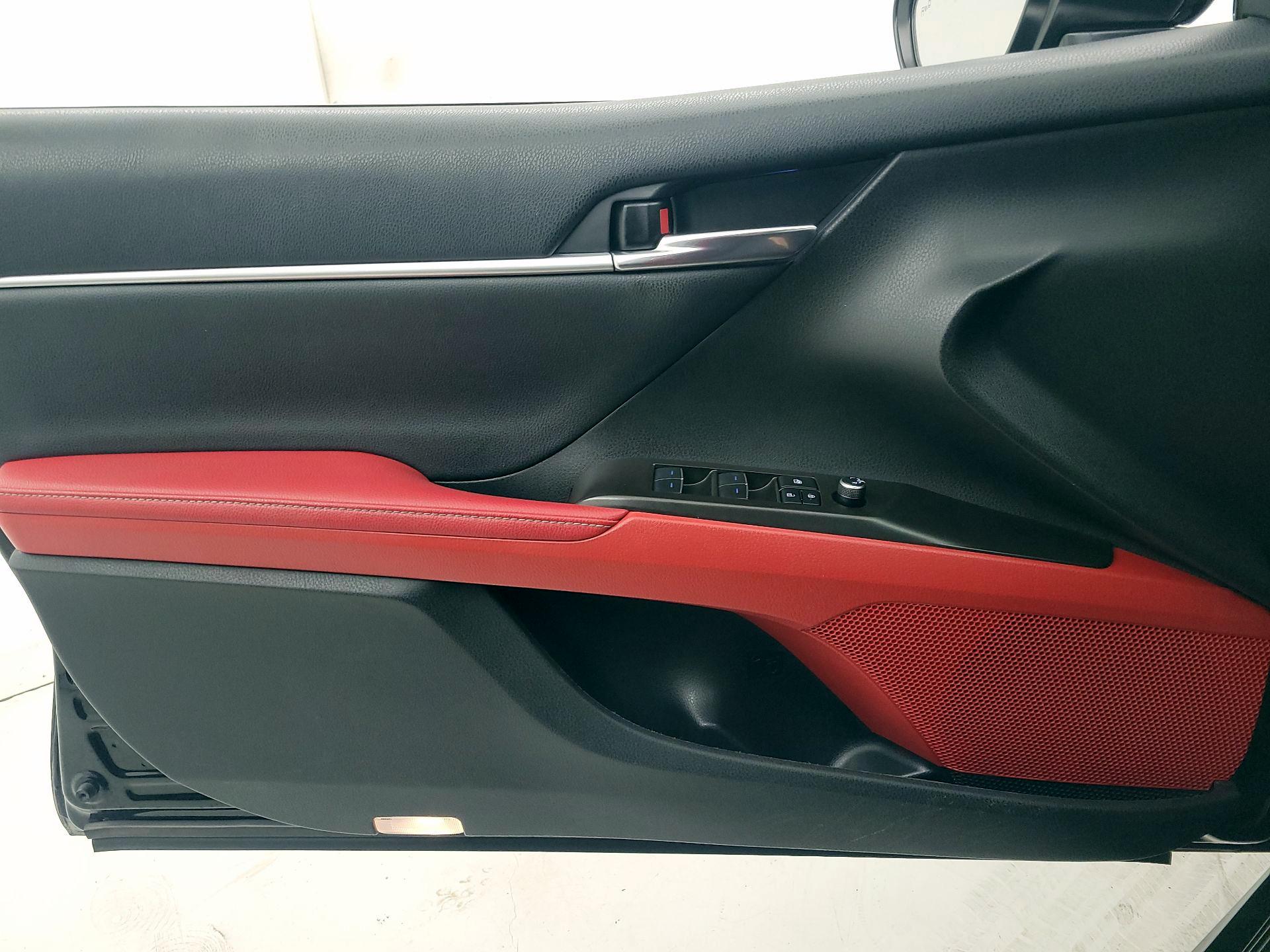 Thumbnail: 2023 Toyota Camry - 12