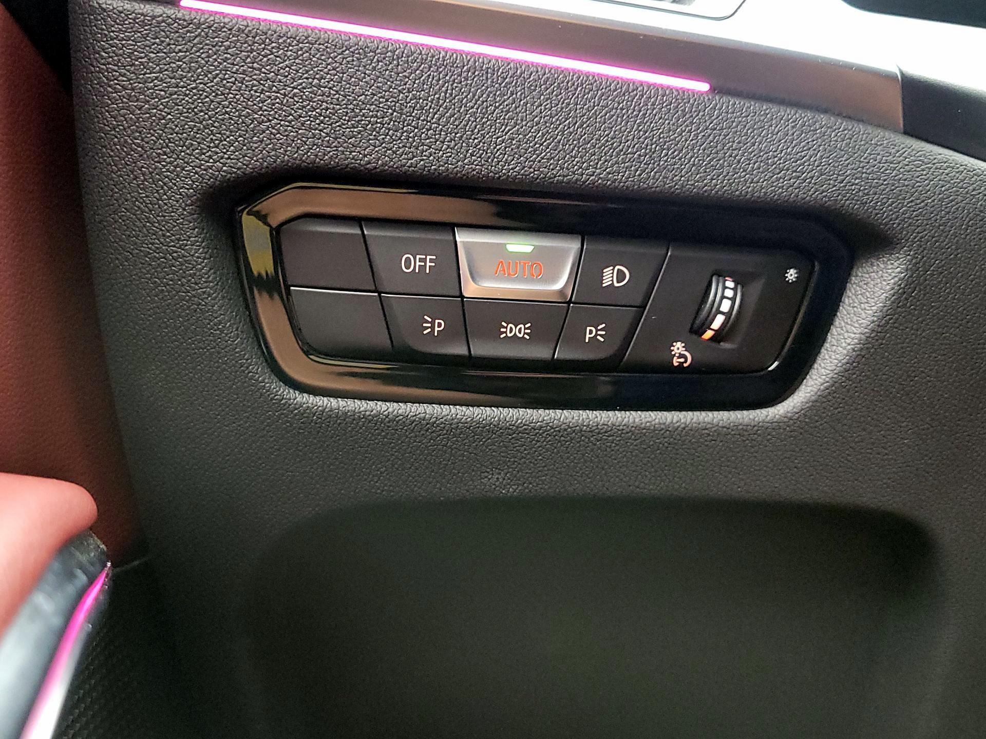 Thumbnail: 2023 BMW 3 Series - 13