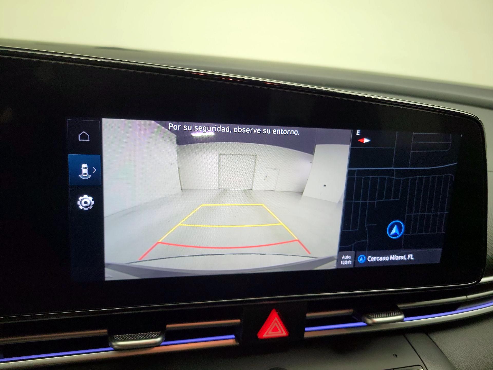 Thumbnail: 2025 Hyundai Elantra - 15