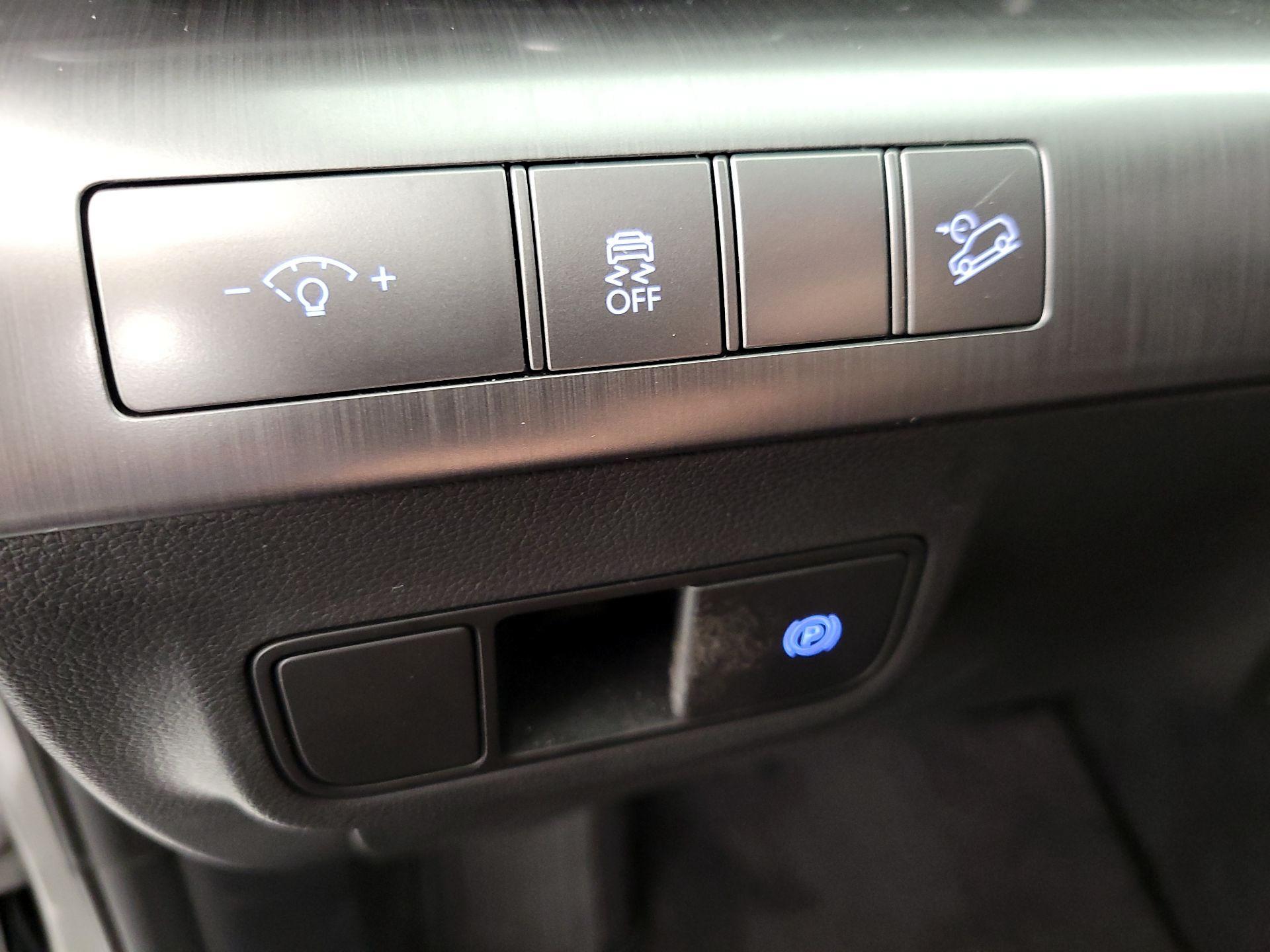 Thumbnail: 2025 Hyundai Kona - 13