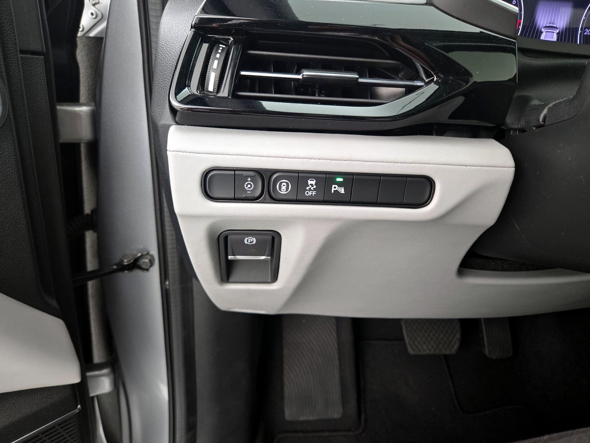 Thumbnail: 2024 Acura MDX - 13