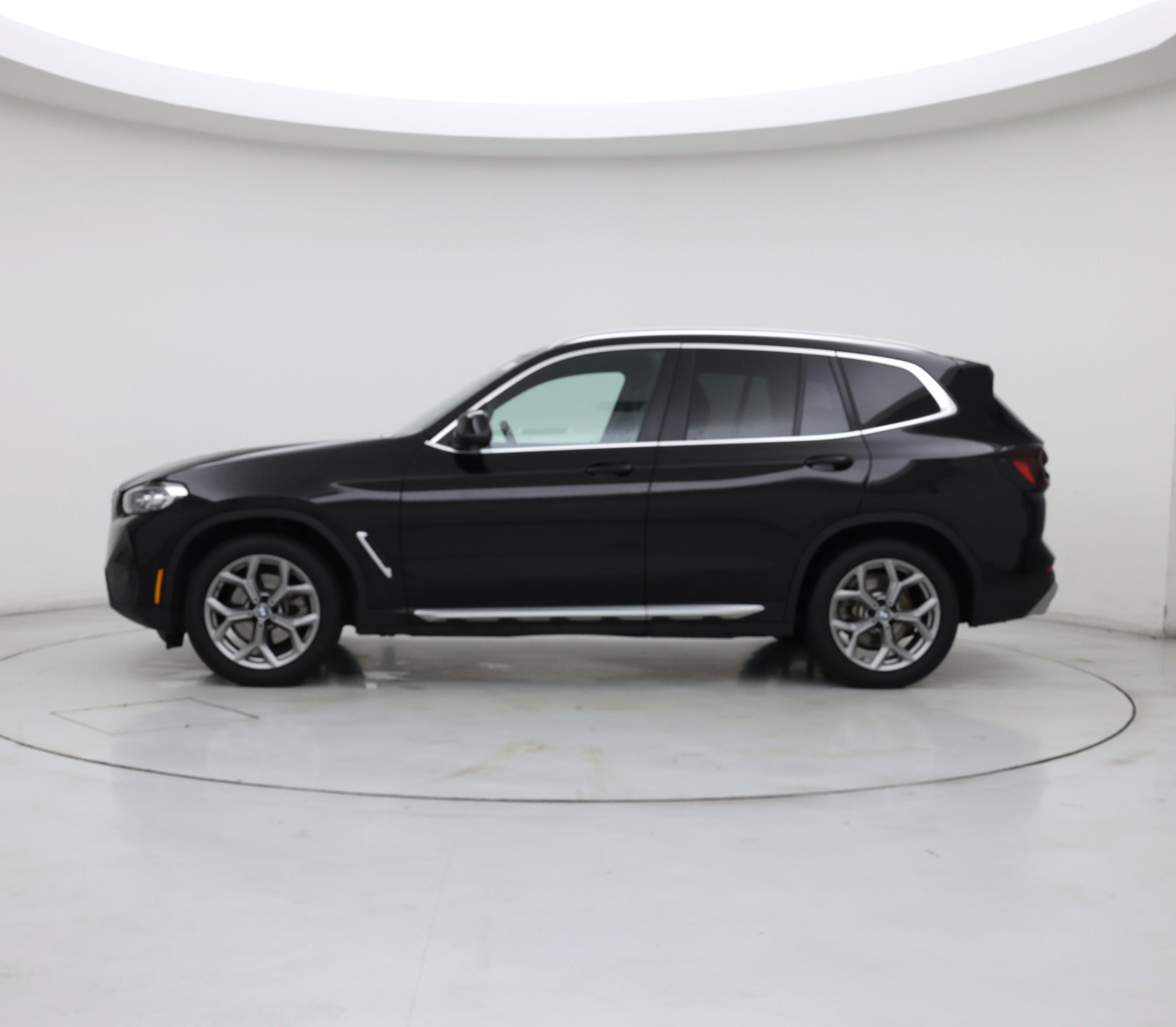 Thumbnail: 2023 BMW X3 - 3
