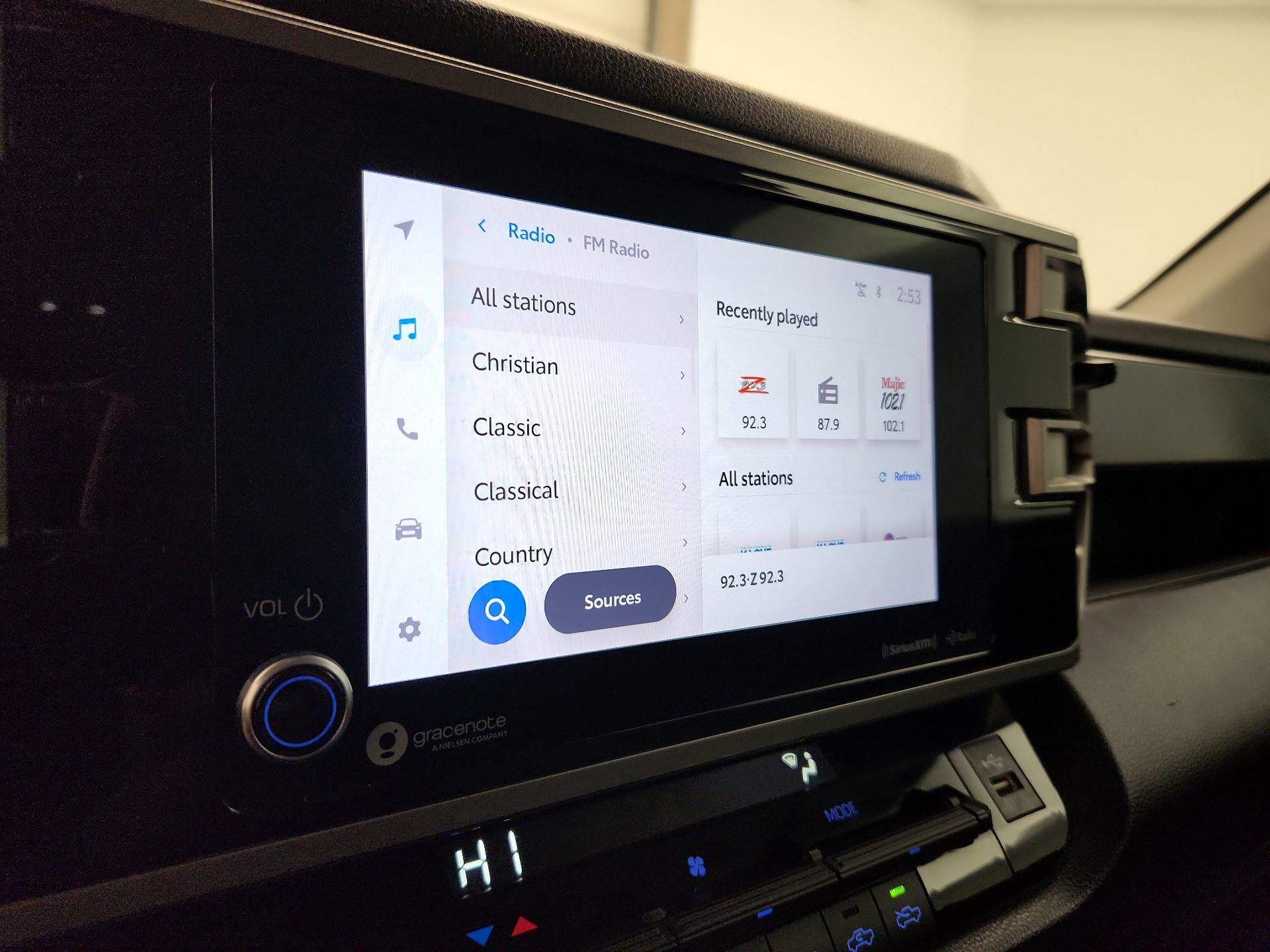 Thumbnail: 2023 Toyota Tundra - 15