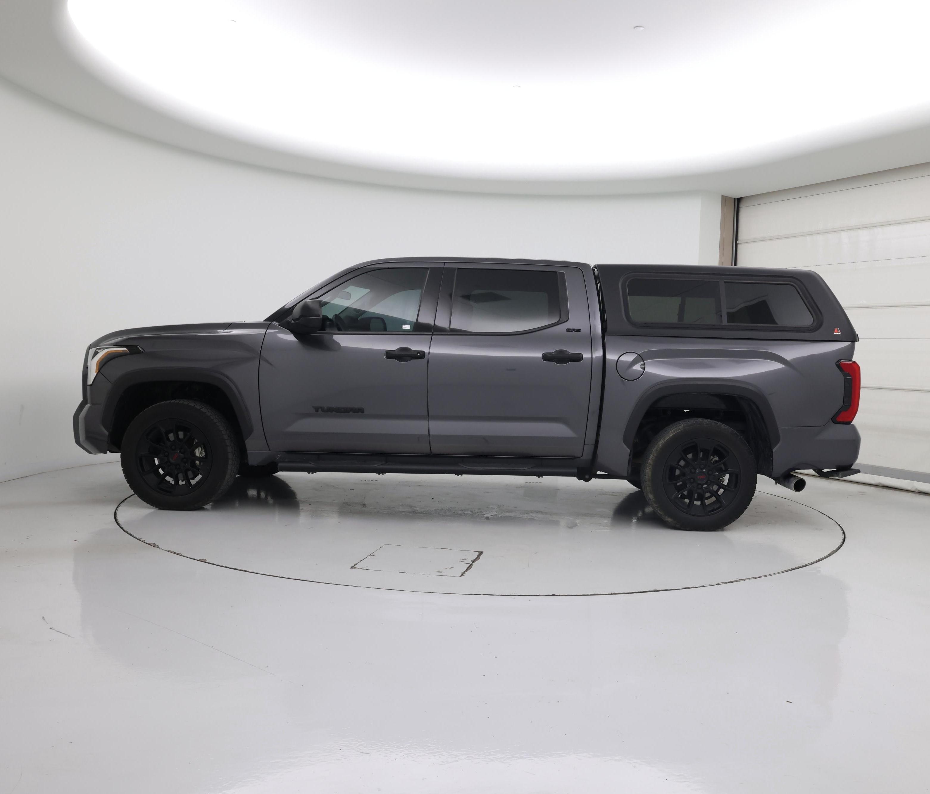 Thumbnail: 2023 Toyota Tundra - 3