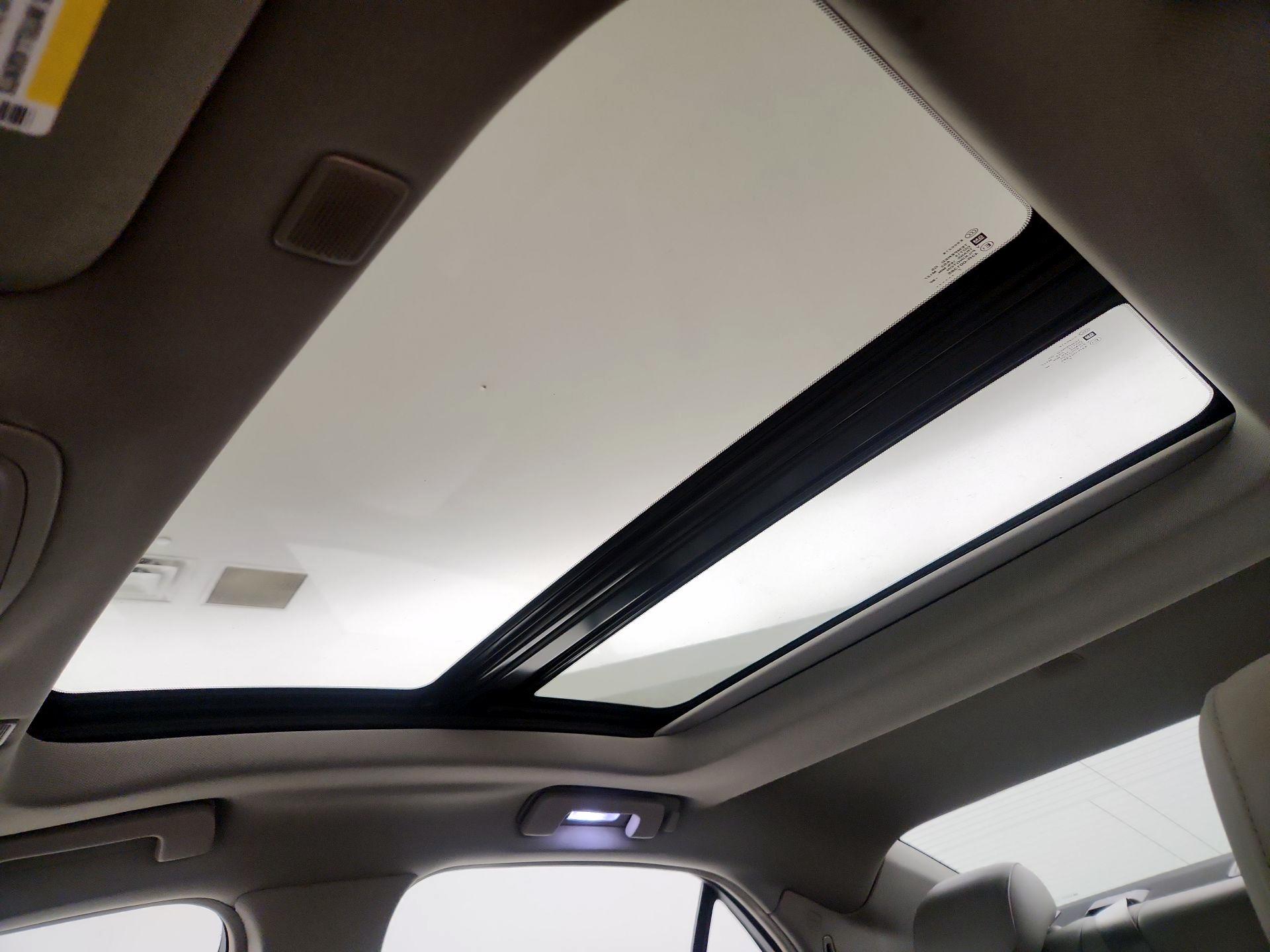 Thumbnail: 2018 Cadillac CTS - 20