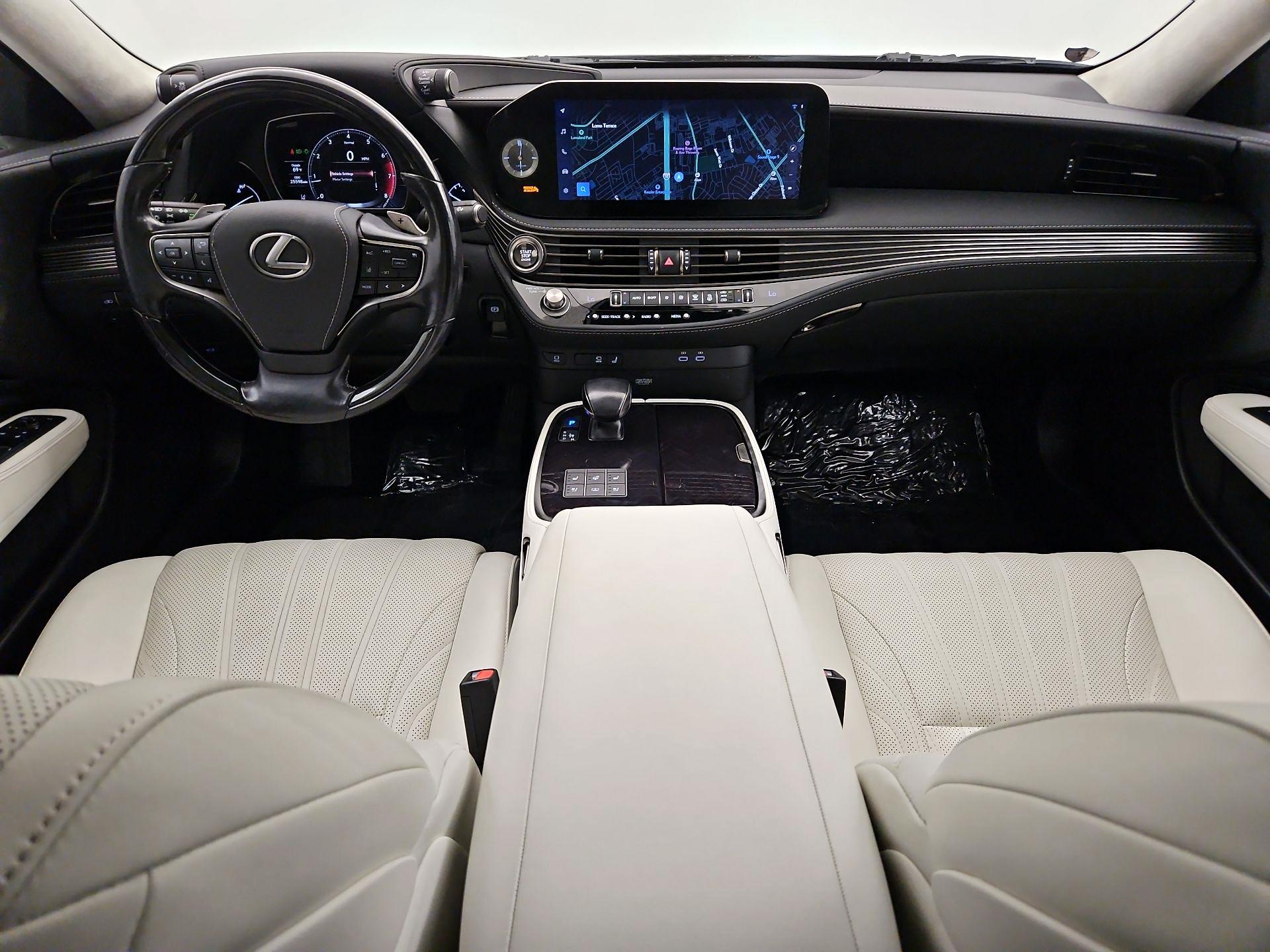 Thumbnail: 2023 Lexus LS - 9