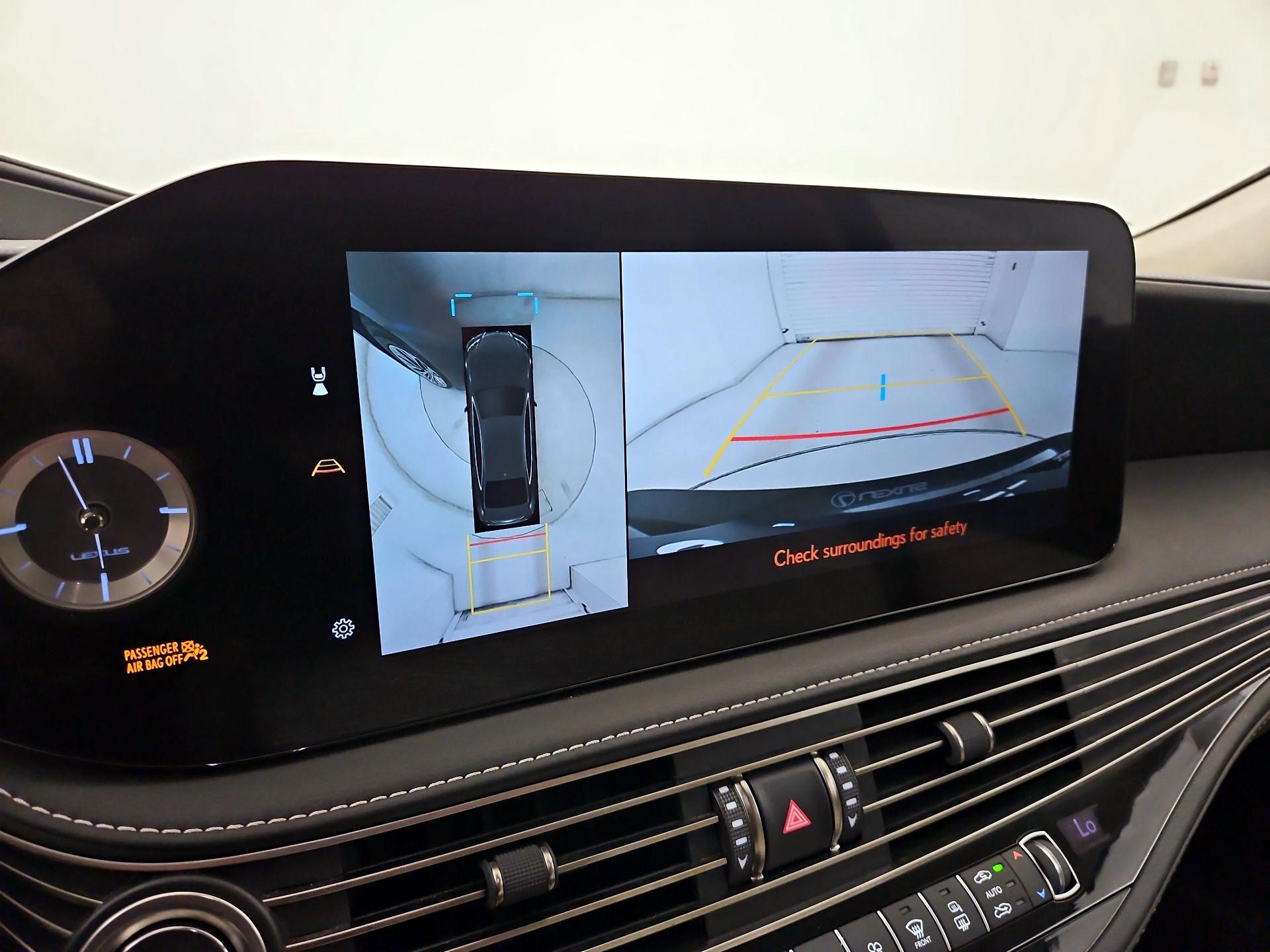 Thumbnail: 2023 Lexus LS - 15