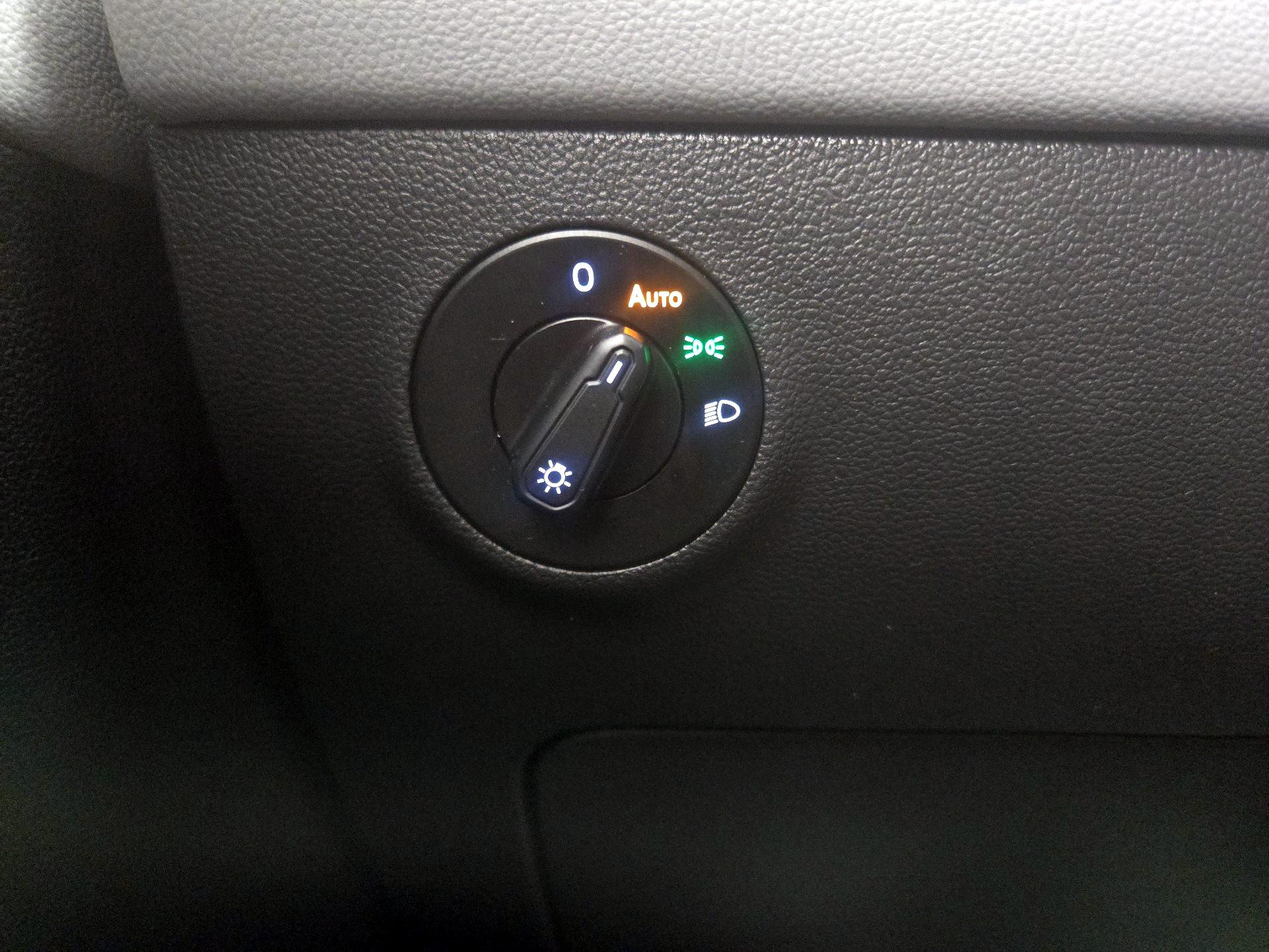 Thumbnail: 2023 Volkswagen Taos - 13