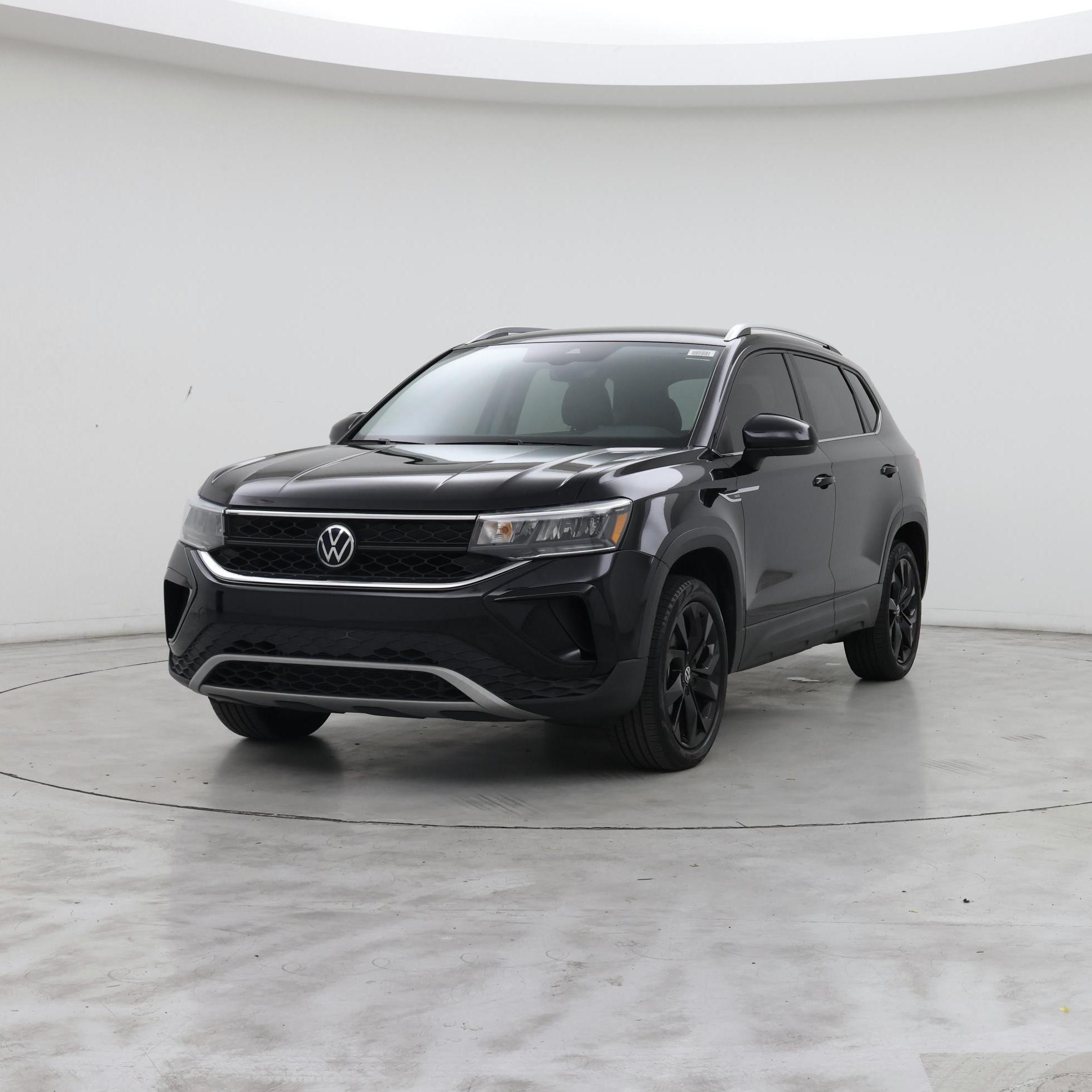 Thumbnail: 2023 Volkswagen Taos - 4