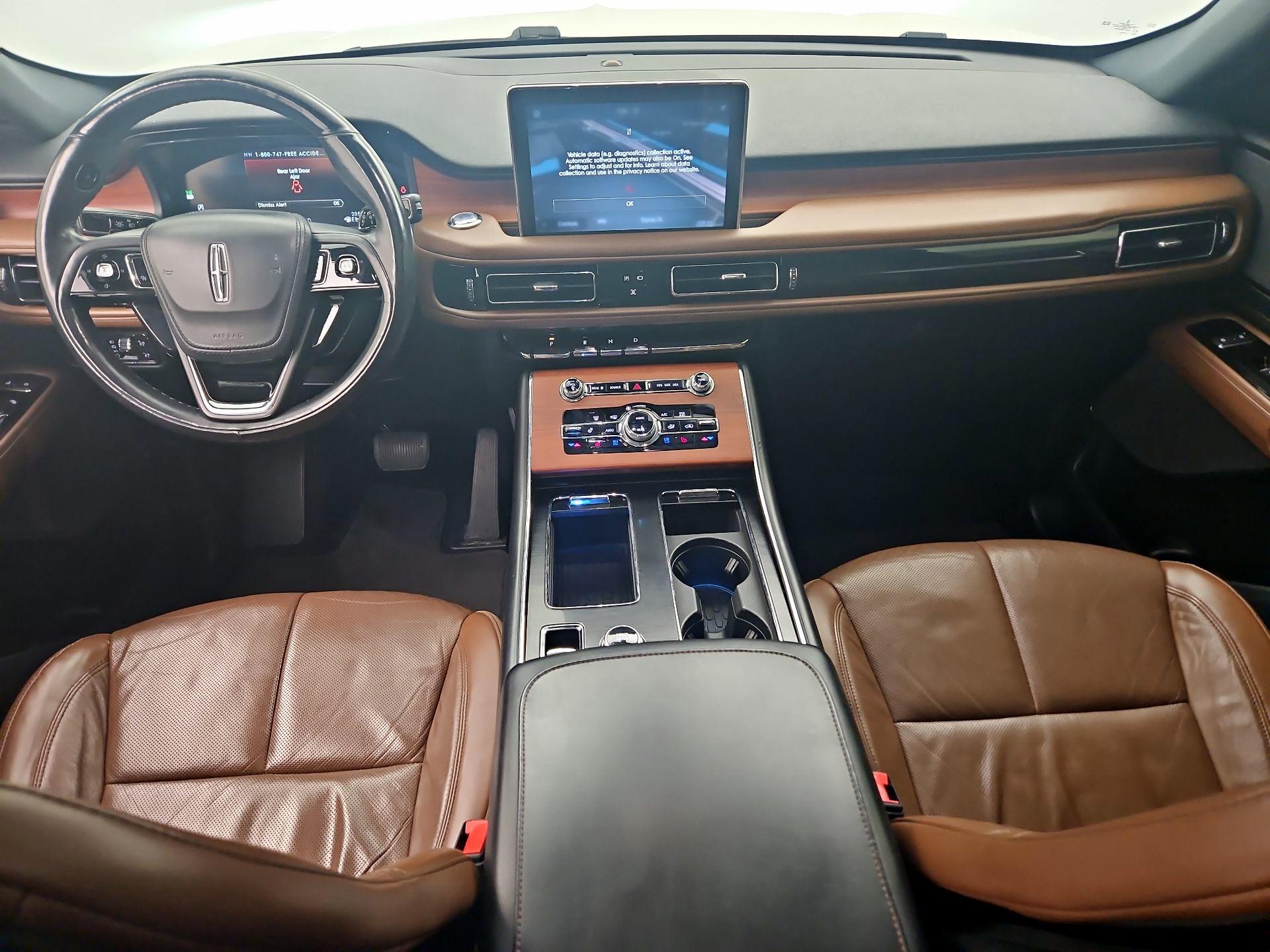 Thumbnail: 2020 Lincoln Aviator - 9