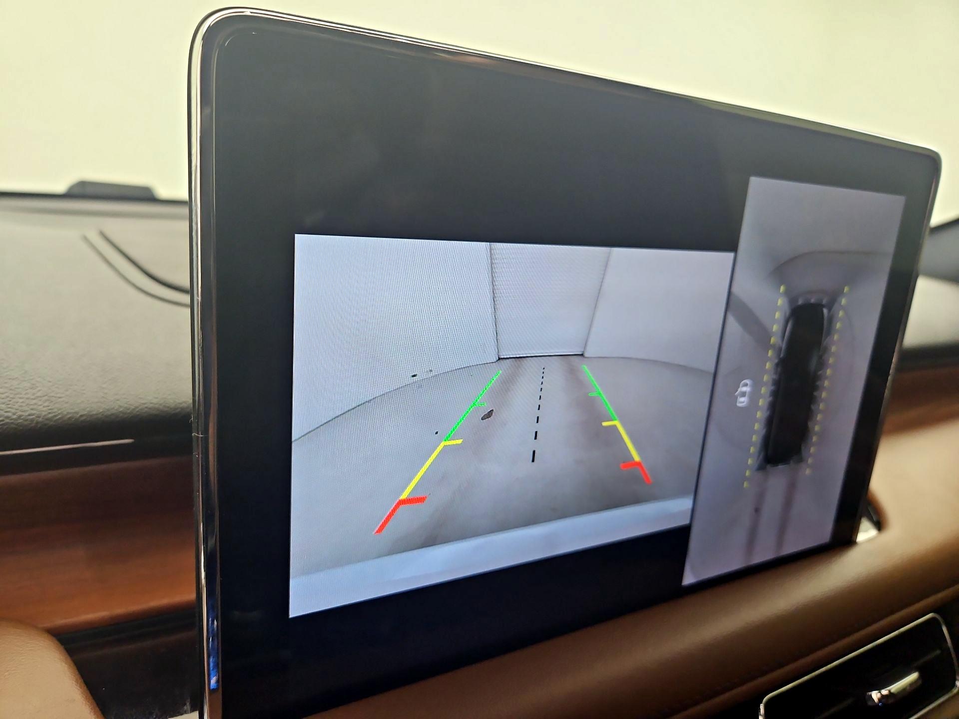 Thumbnail: 2020 Lincoln Aviator - 15