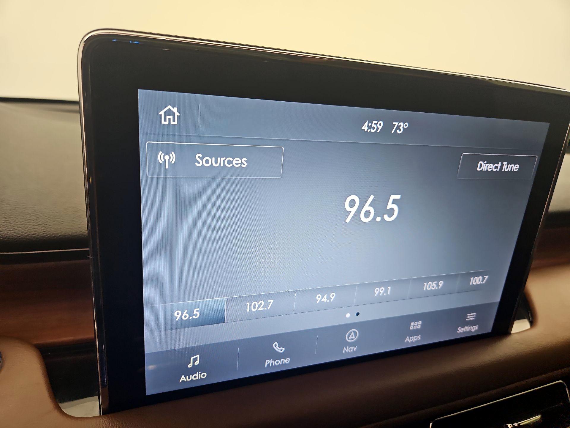 Thumbnail: 2020 Lincoln Aviator - 16