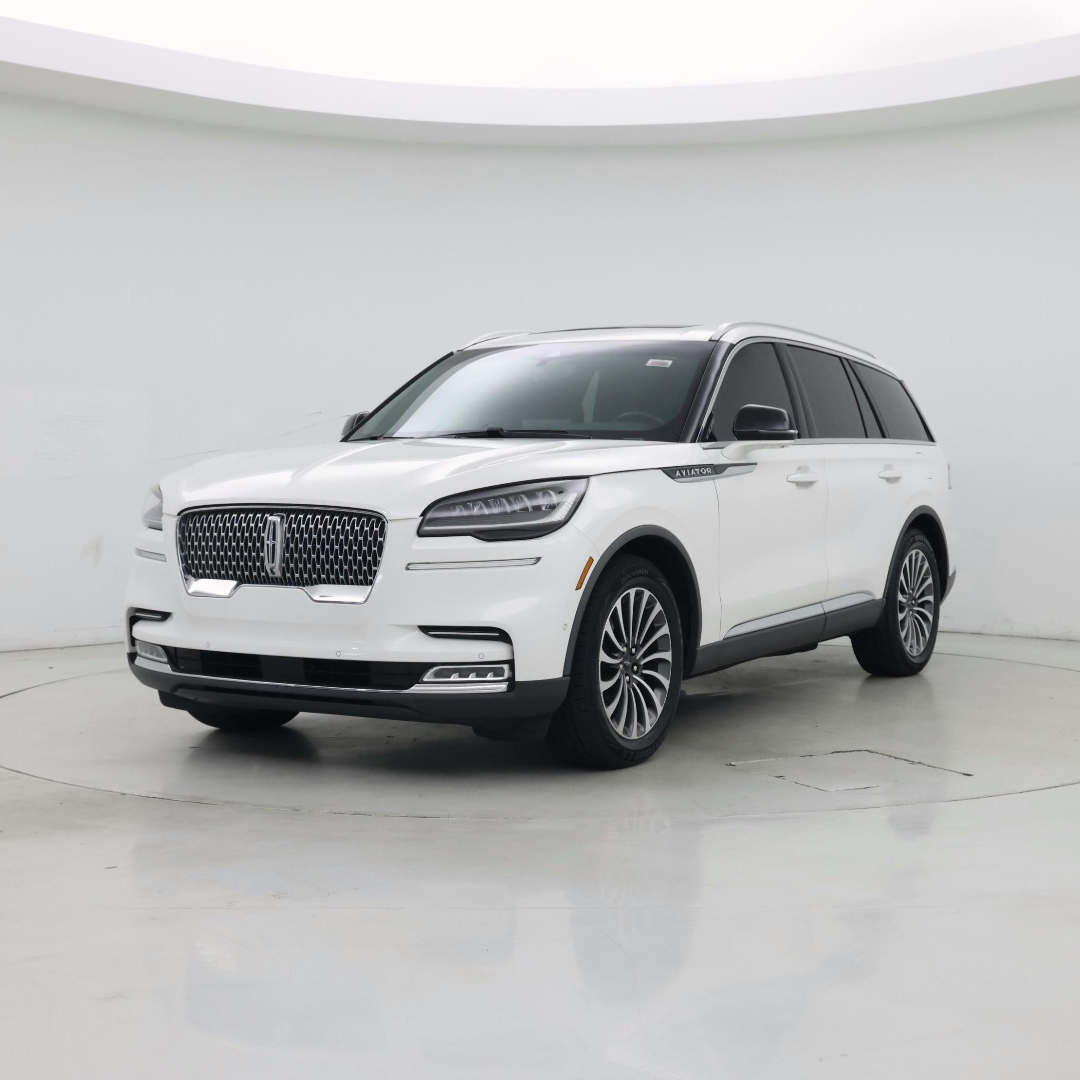Thumbnail: 2020 Lincoln Aviator - 4