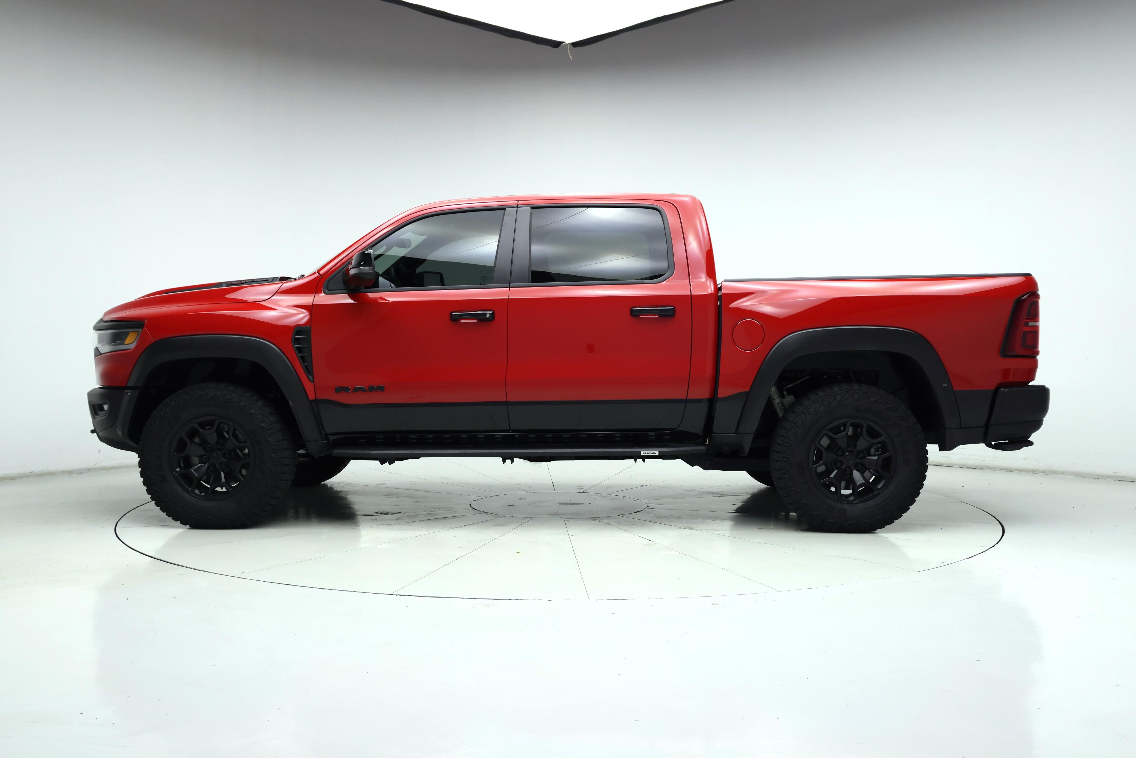 Thumbnail: 2025 RAM 1500 - 3