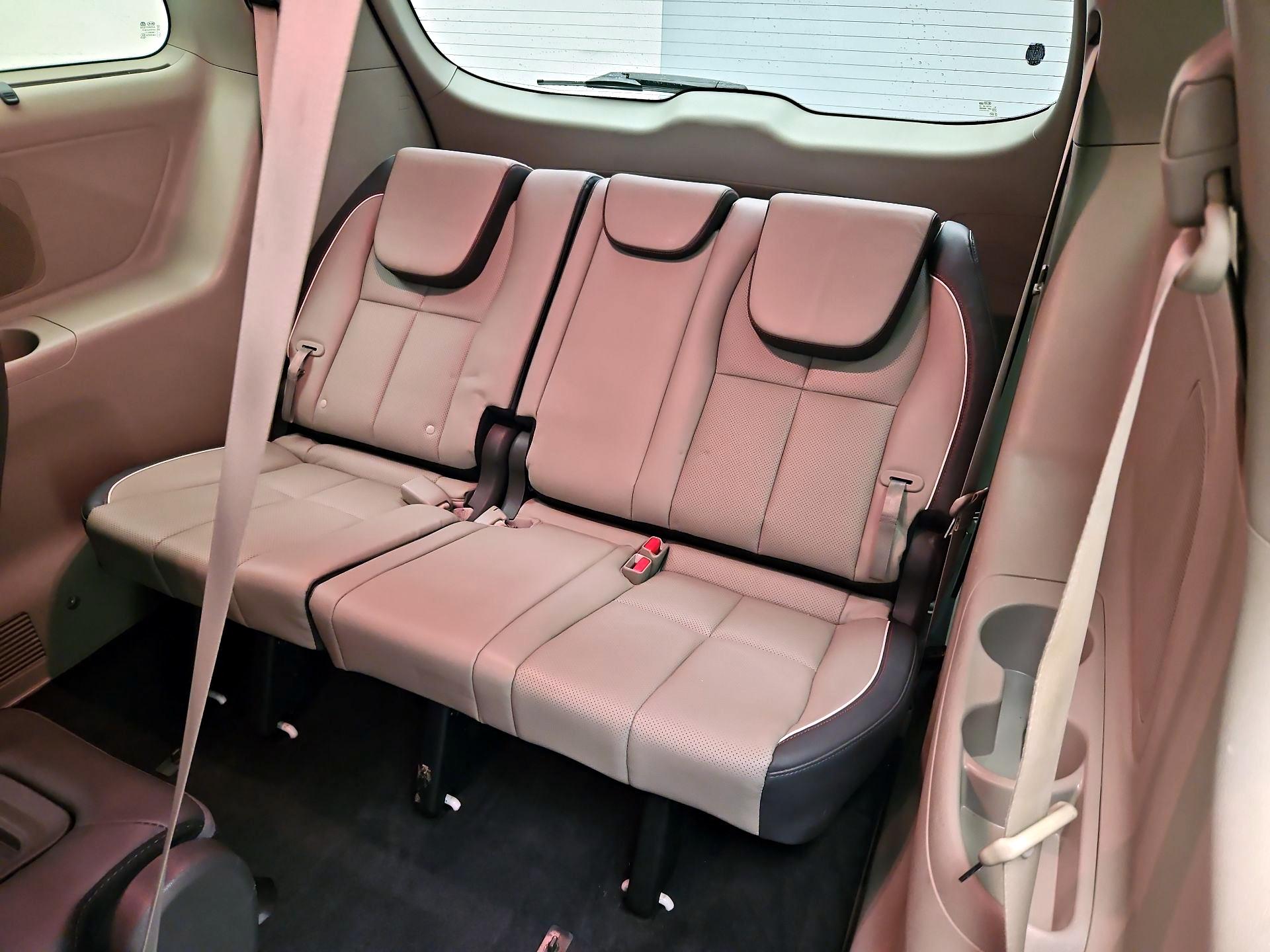 Thumbnail: 2017 Kia Sedona - 20